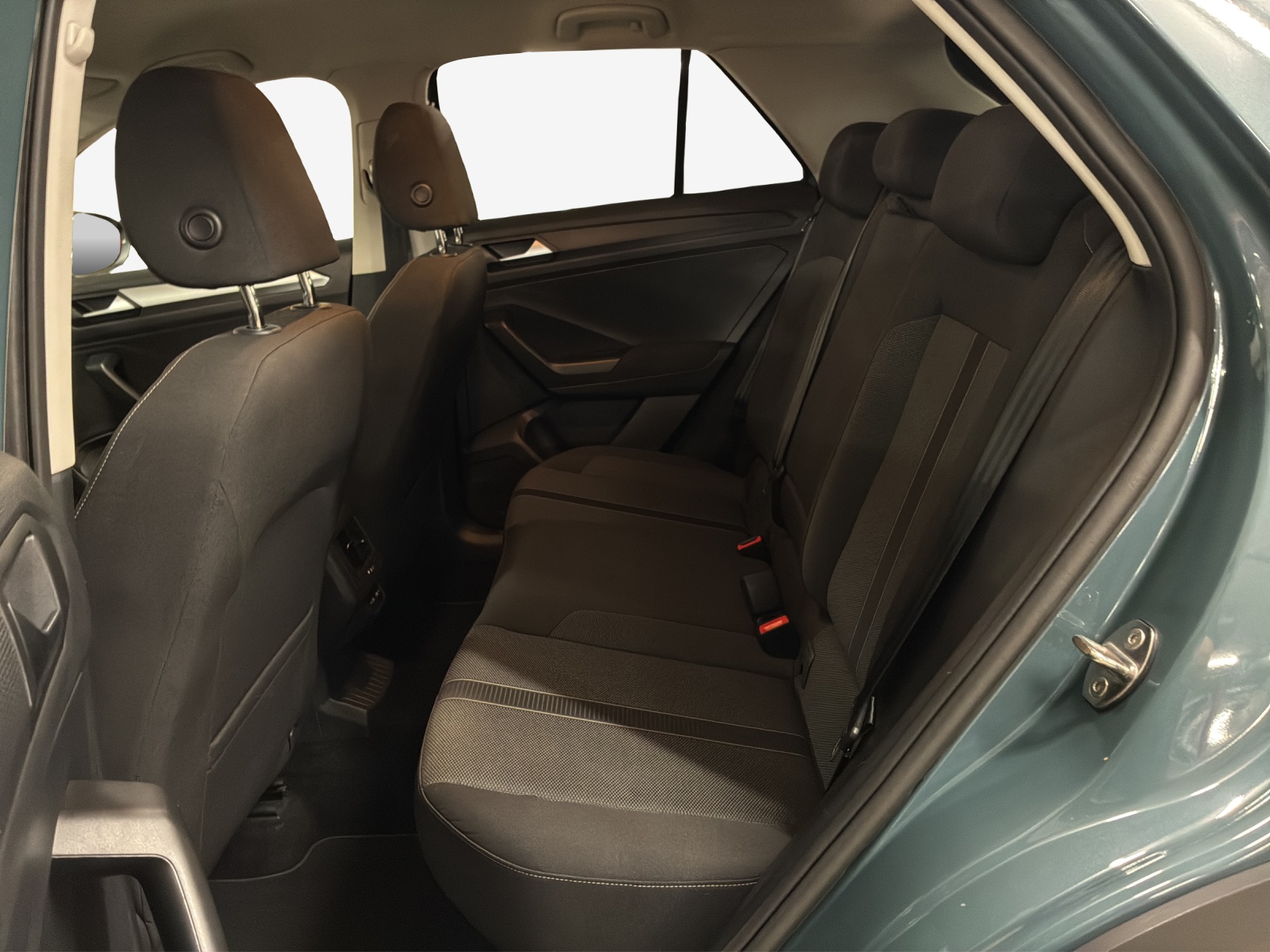 VW T-Roc 2.0 TDI SCR Life DSG-image-11