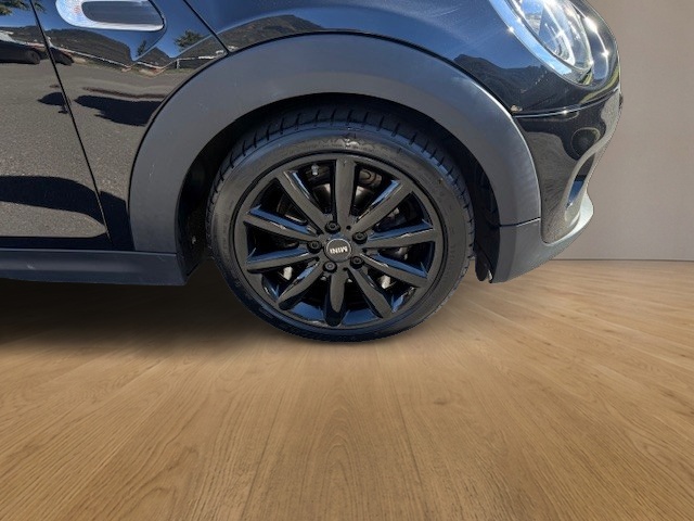 MINI Cooper Steptronic DKG-image-9