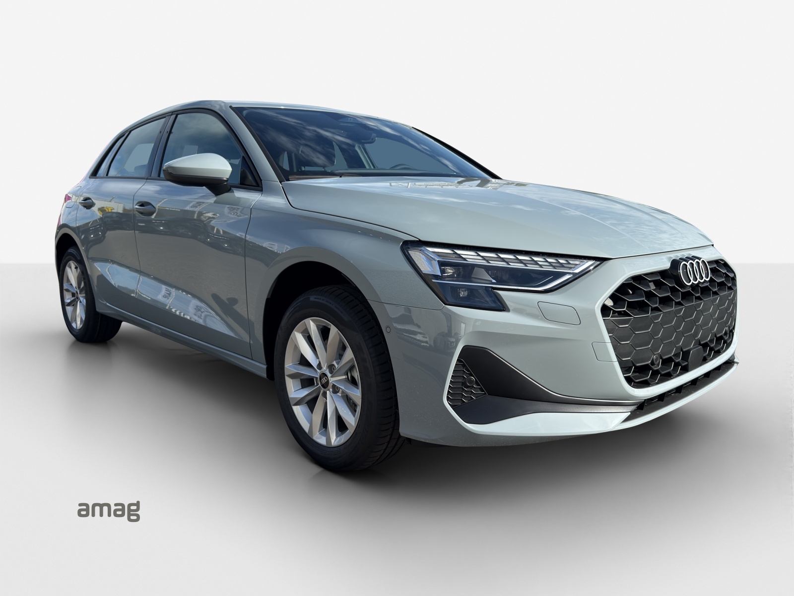 AUDI A3 Sportback TFSI 85 kW Ambition S-tronic-image-5