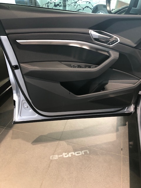 AUDI e-tron 50 Sportback S Line quattro-image-5