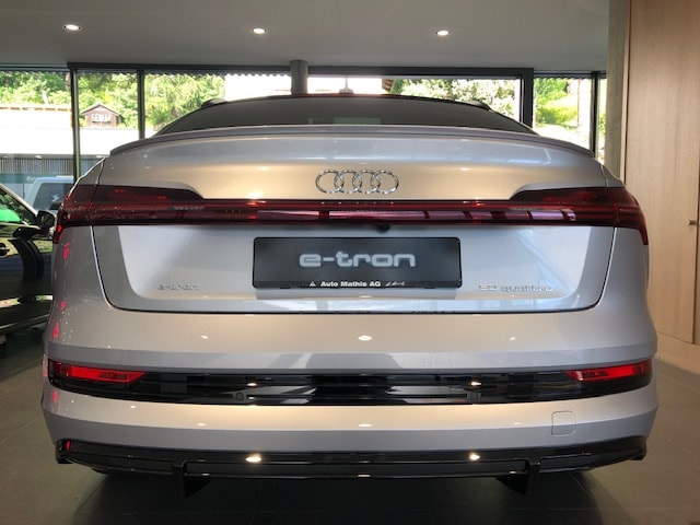 AUDI e-tron 50 Sportback S Line quattro-image-3