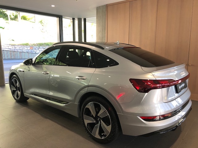 AUDI e-tron 50 Sportback S Line quattro-image-4