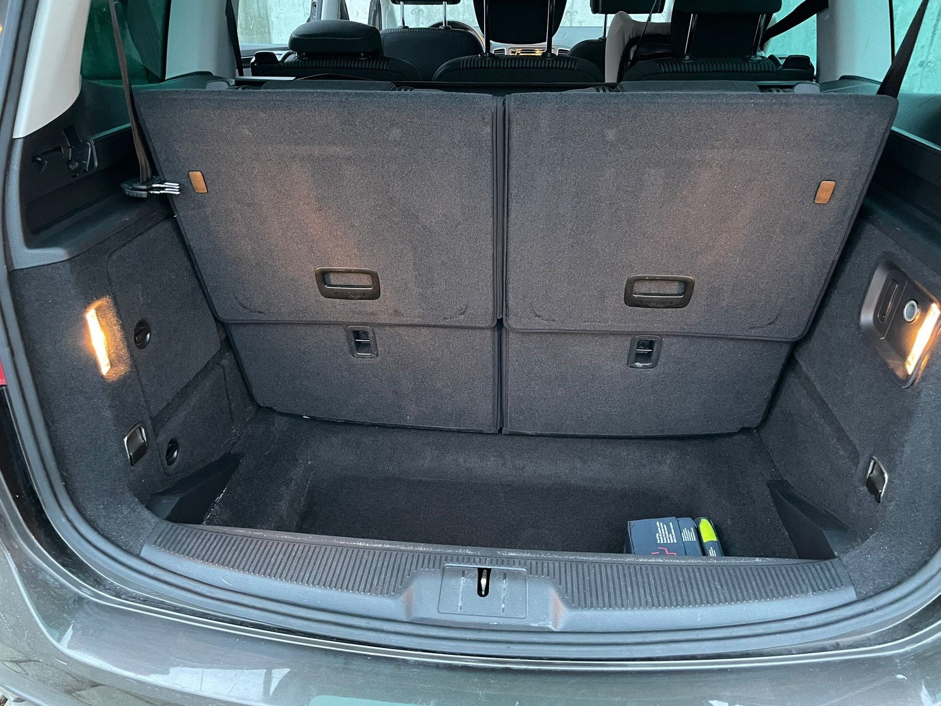 SEAT ALHAMBRA 2.0 TDI 4M-image-4