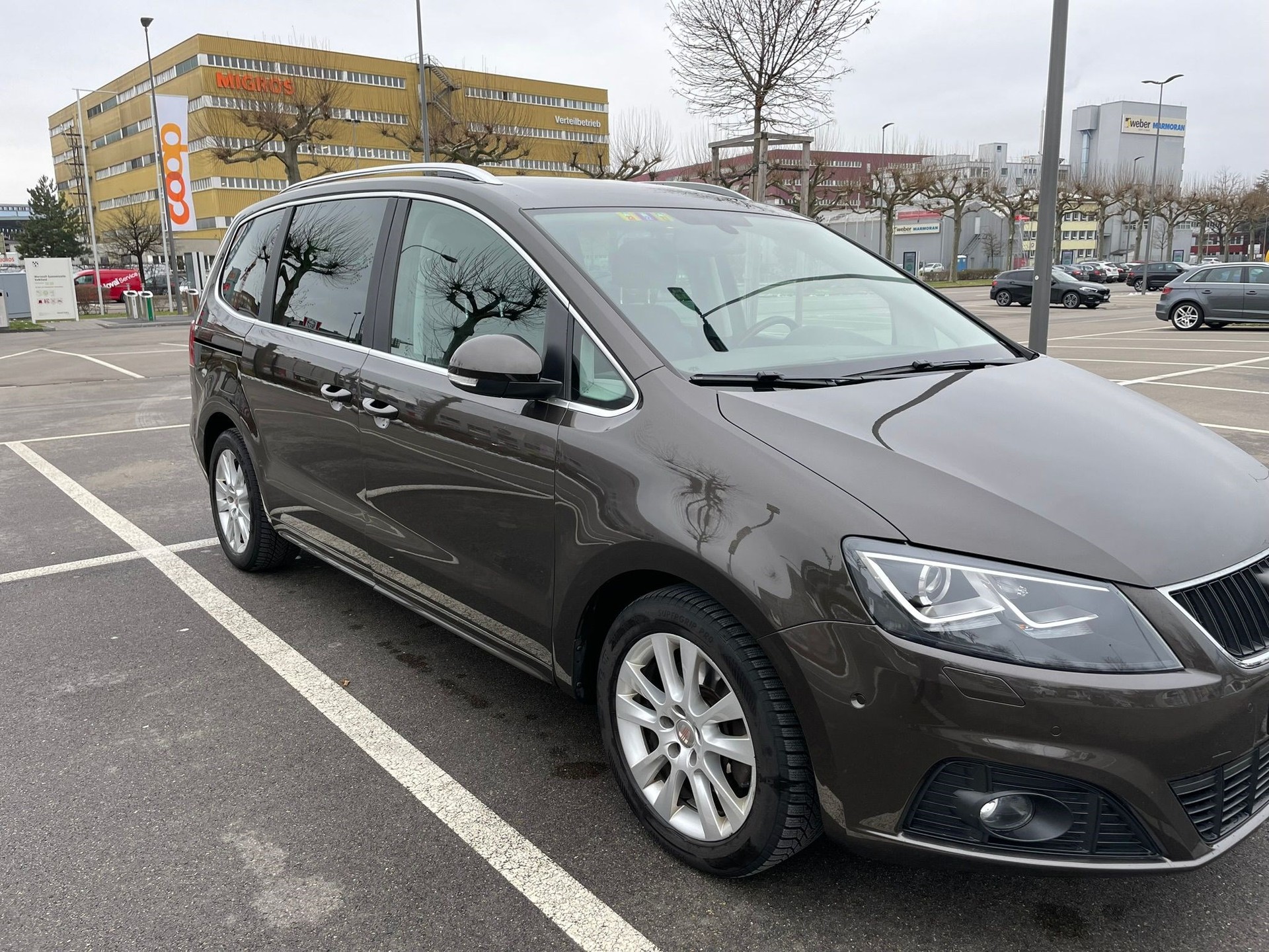 SEAT ALHAMBRA 2.0 TDI 4M-image-3