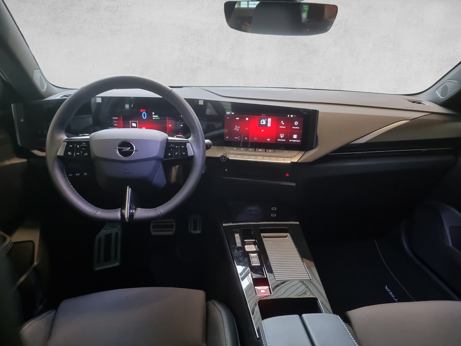 OPEL Astra Sports Tourer 1.6 PHEV Turbo Swiss Plus A-image-5