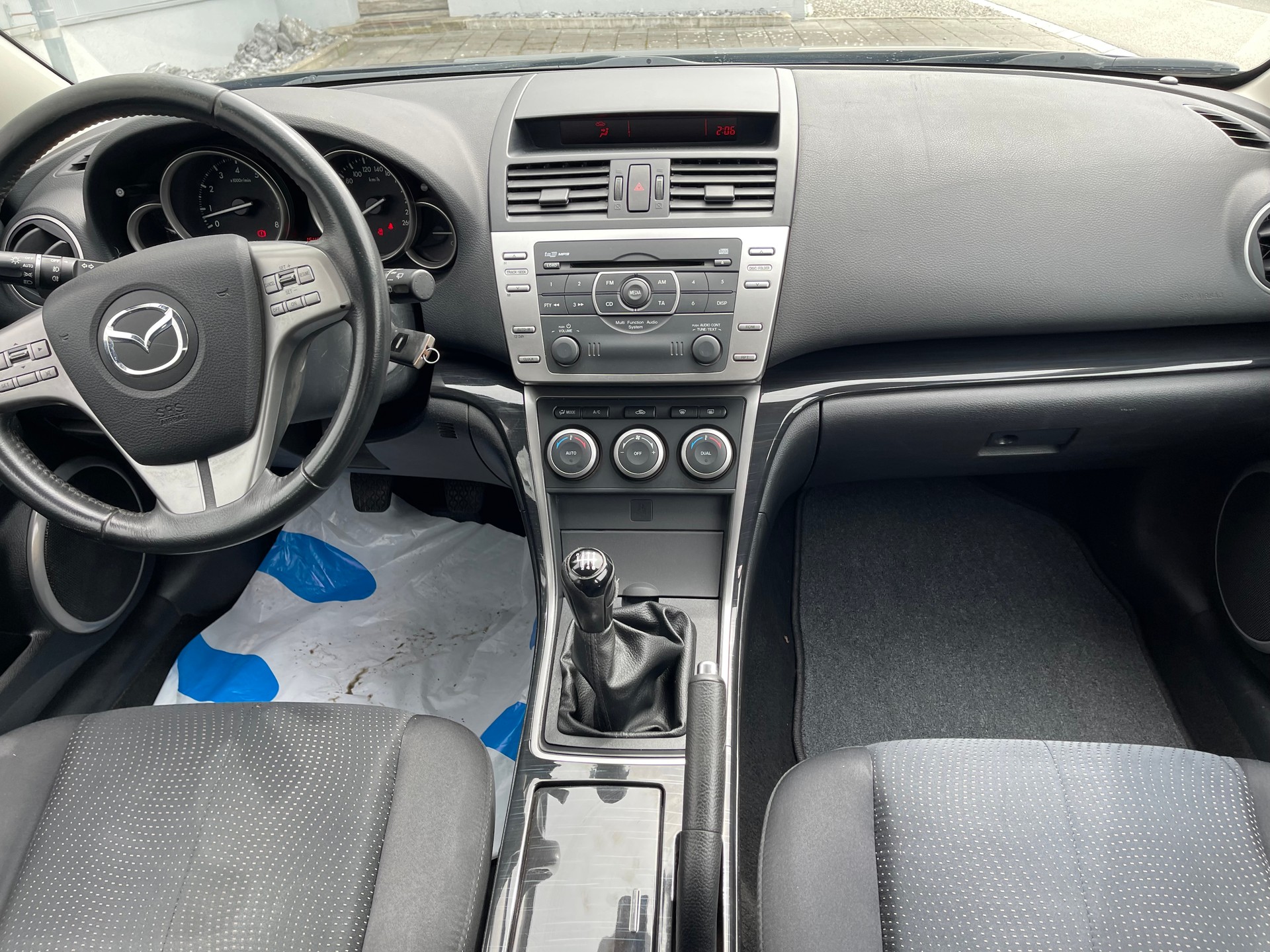 MAZDA 6 2.0 16V Exclusive-image-4