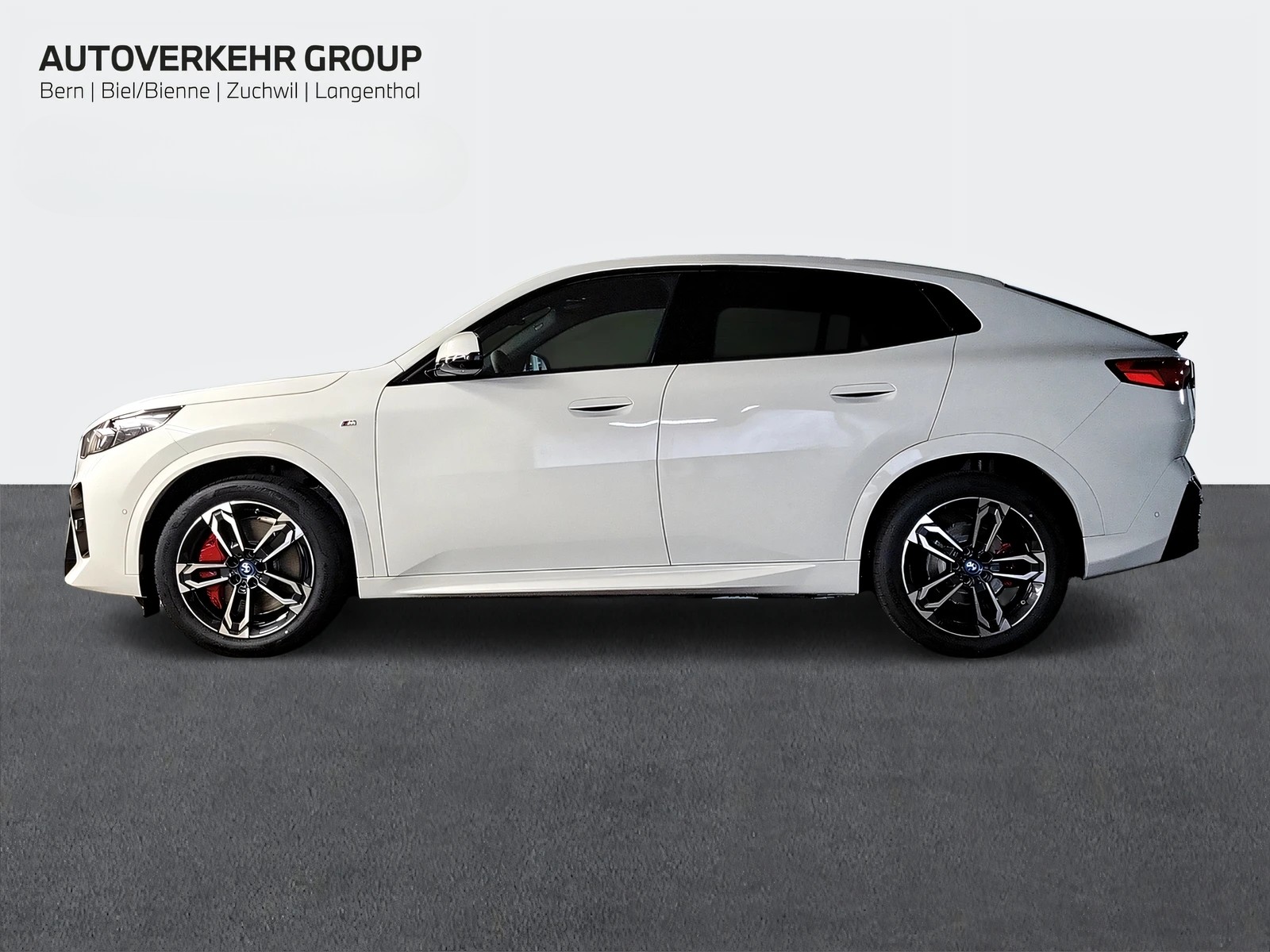 BMW iX2 xDrive 30 M Sport Pro-image-7