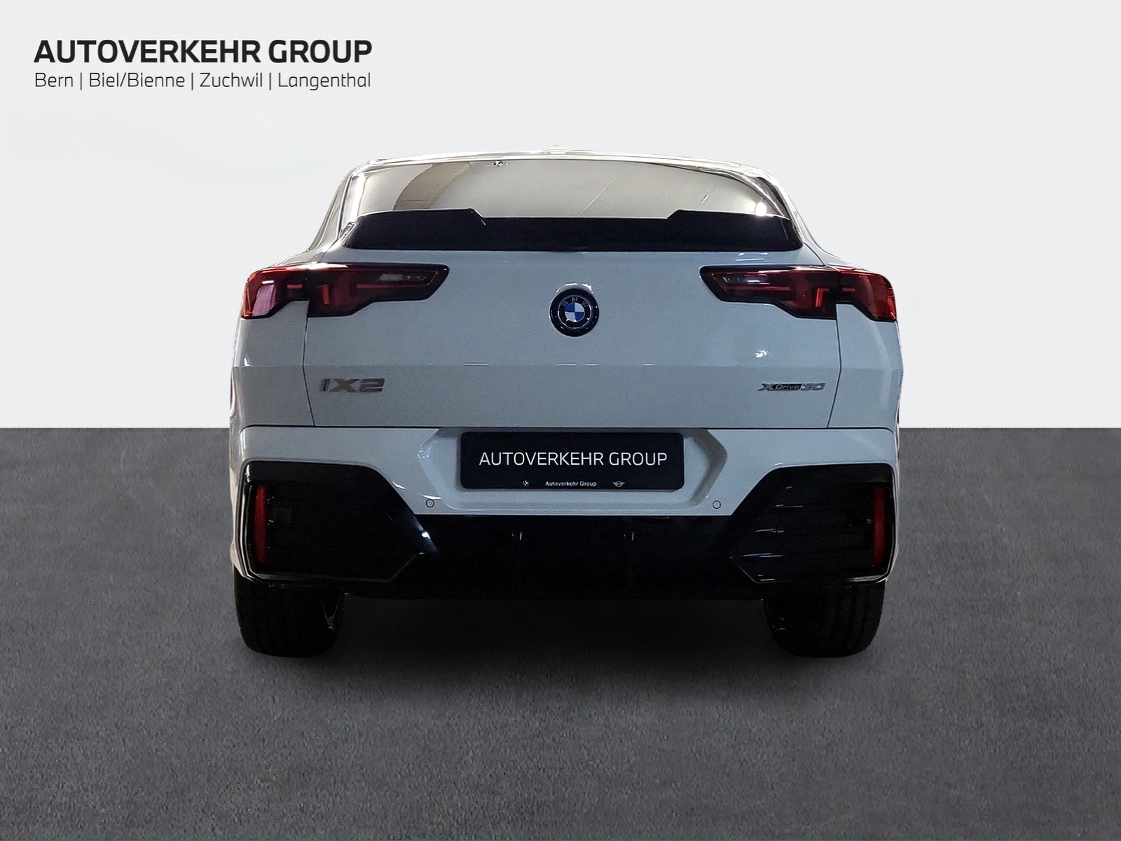 BMW iX2 xDrive 30 M Sport Pro-image-3
