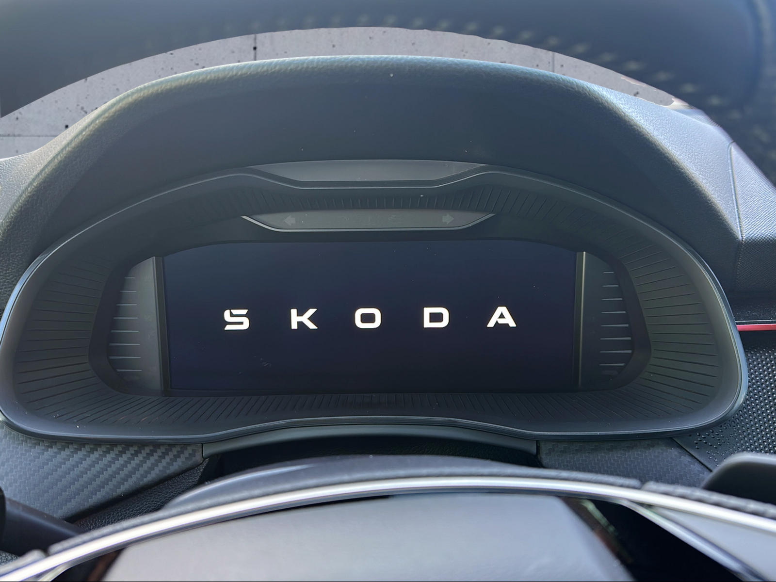 SKODA Kamiq 1.0 TSI Monte Carlo DSG-image-12
