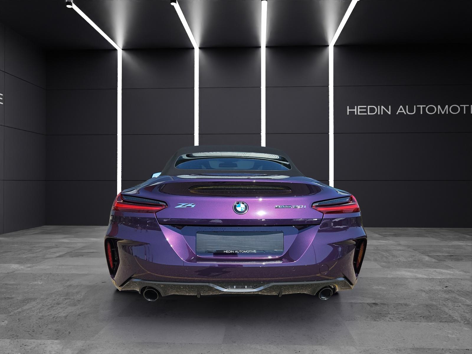 BMW Z4 20i sDrive-image-4