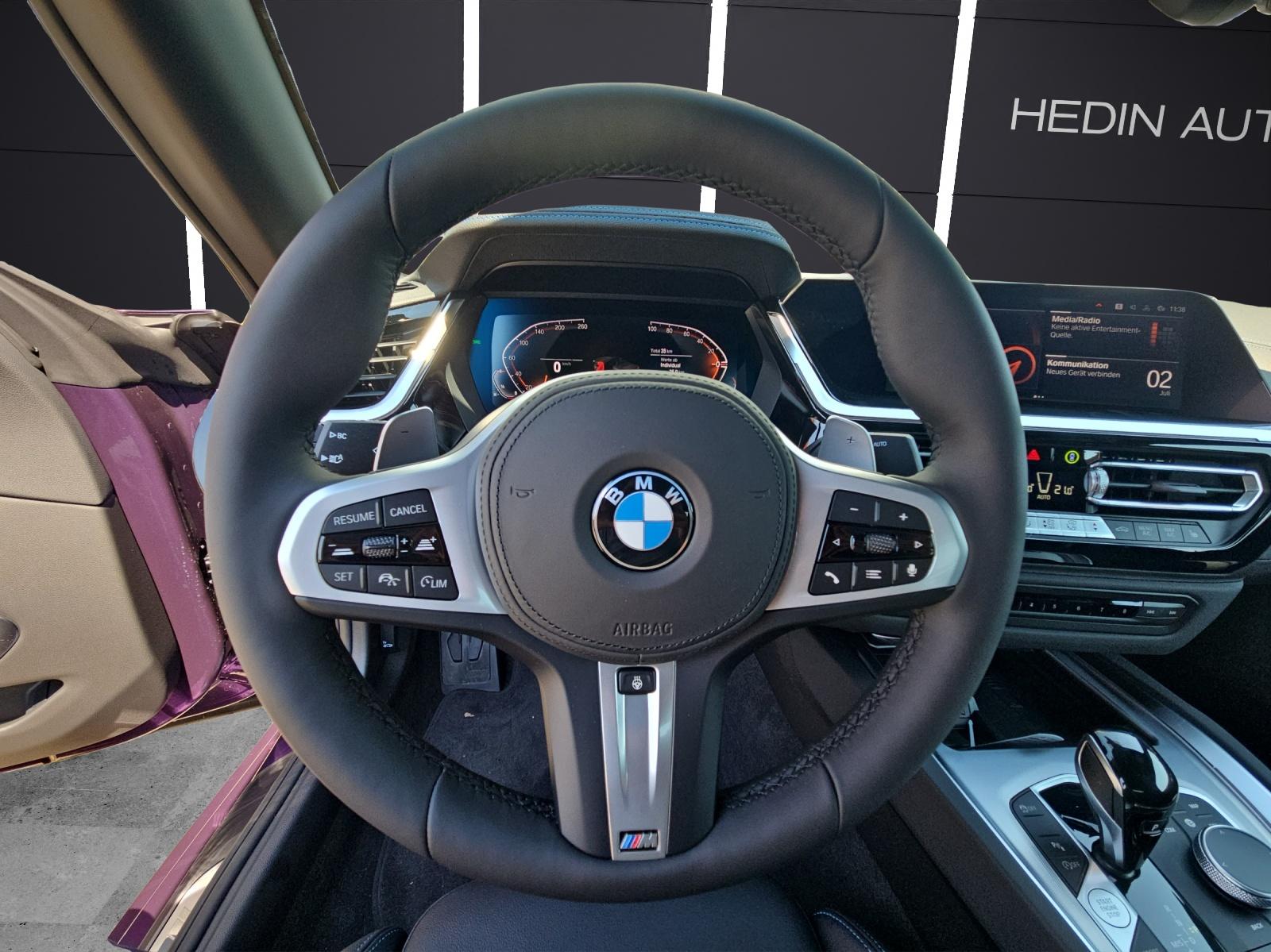 BMW Z4 20i sDrive-image-13
