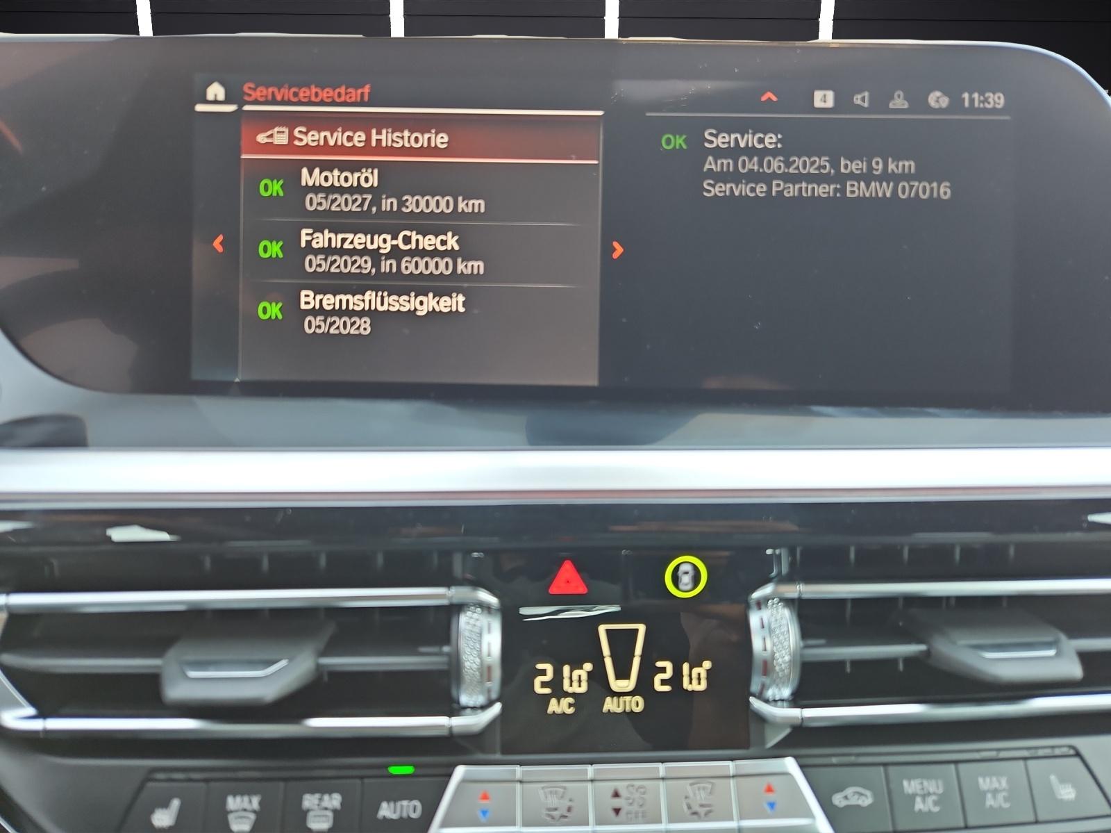 BMW Z4 20i sDrive-image-17