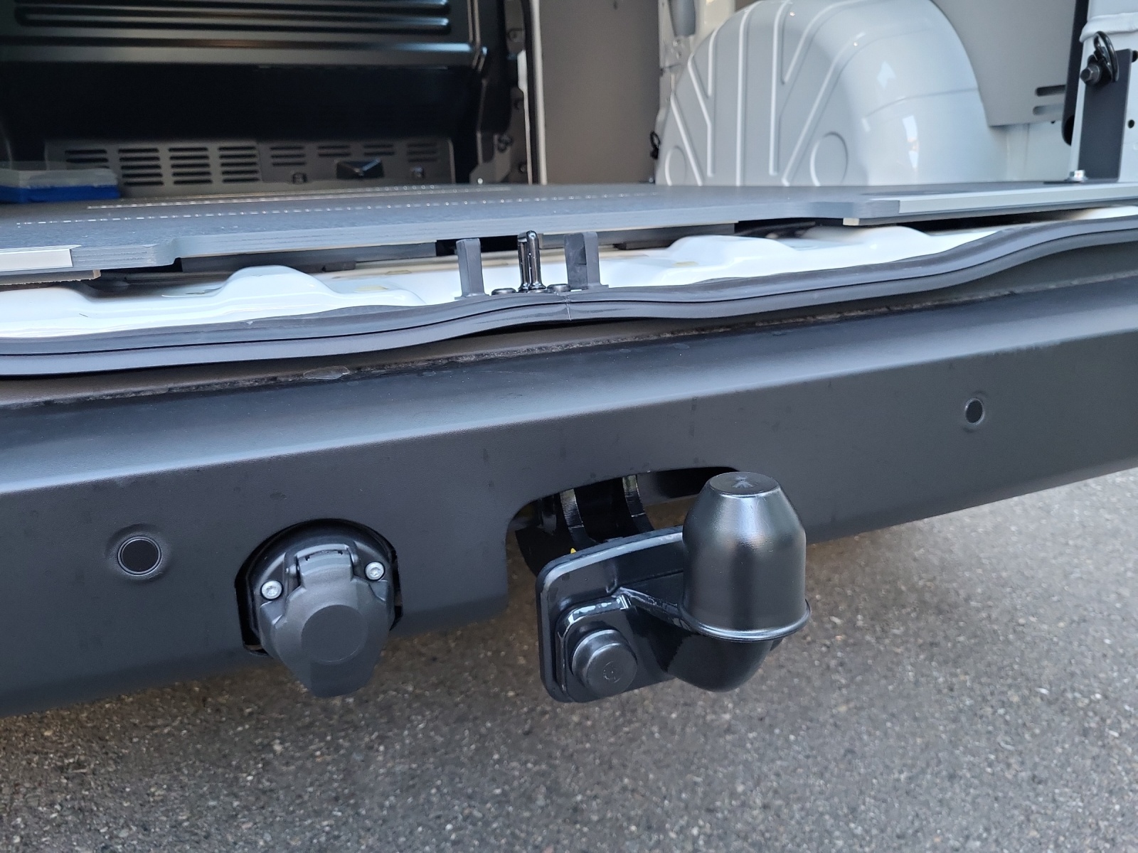 VW Transporter Kastenwagen 2.0TDI 150PS Automat 4Motion-image-20