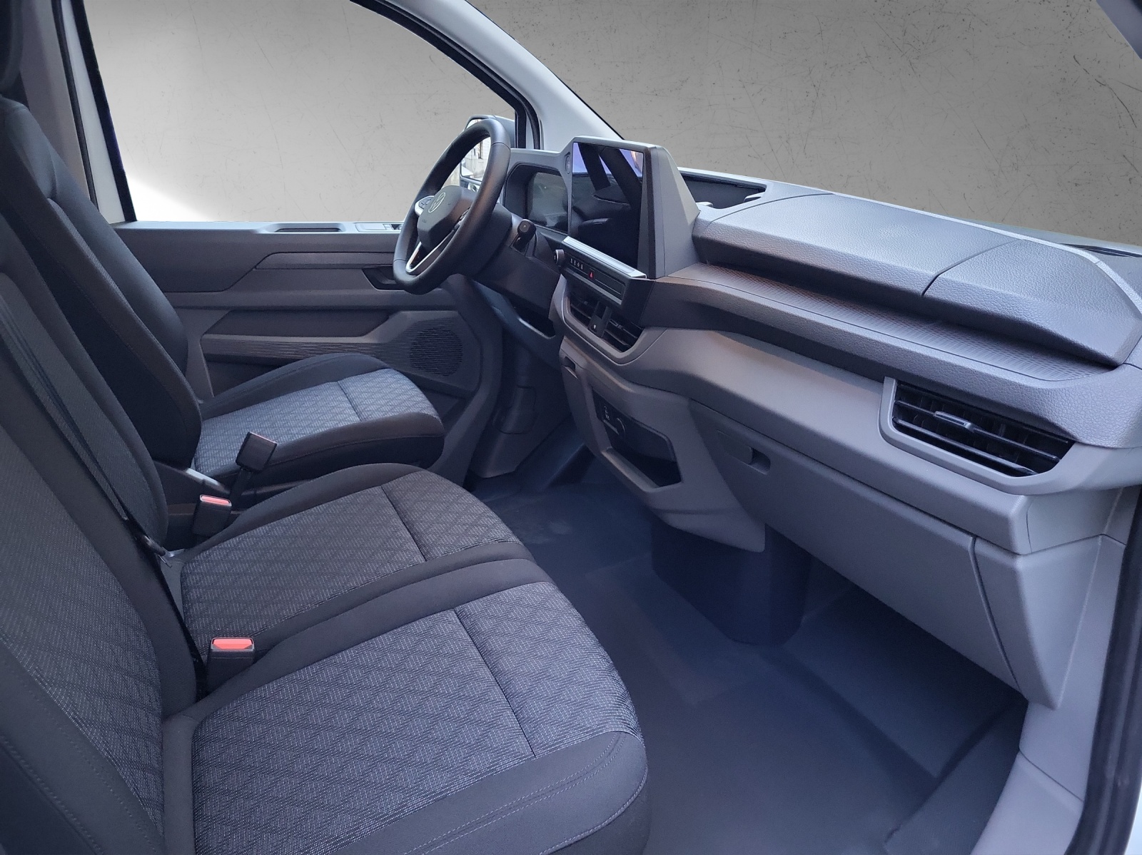 VW Transporter Kastenwagen 2.0TDI 150PS Automat 4Motion-image-9