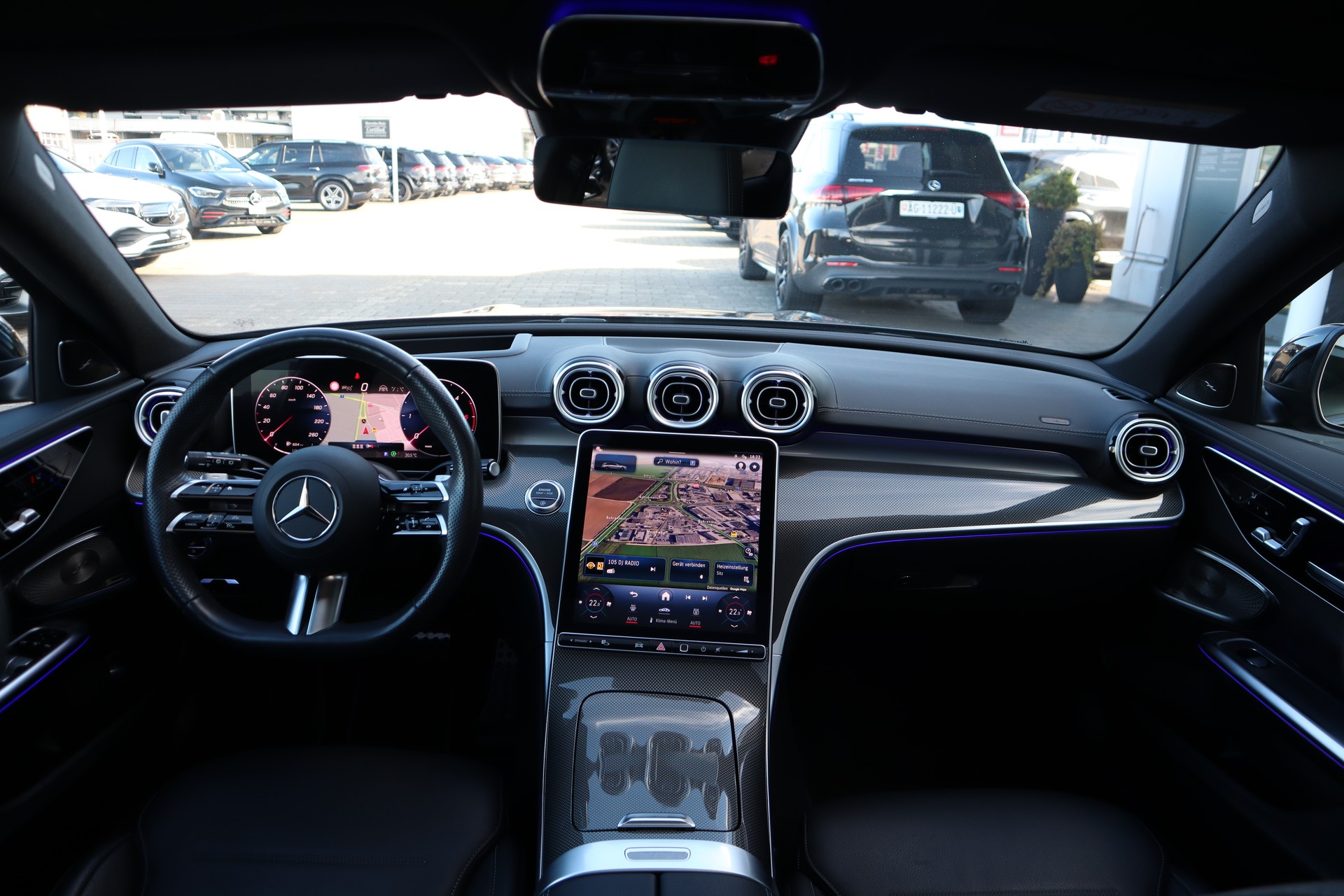 MERCEDES-BENZ C 220 d T 4Matic AMG Line-image-3