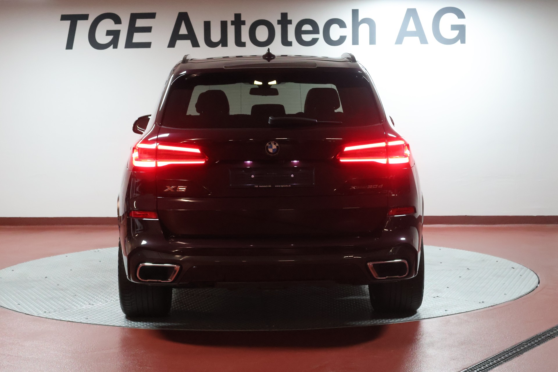 BMW X5 xDrive 48V 30d M Sport Steptronic-image-22