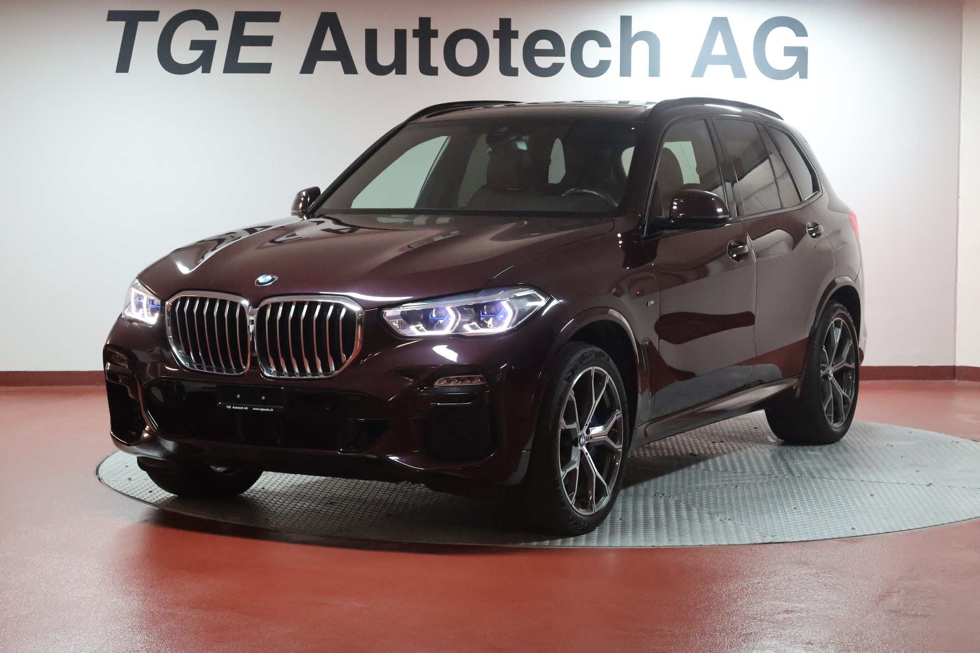 BMW X5 xDrive 48V 30d M Sport Steptronic-image-1