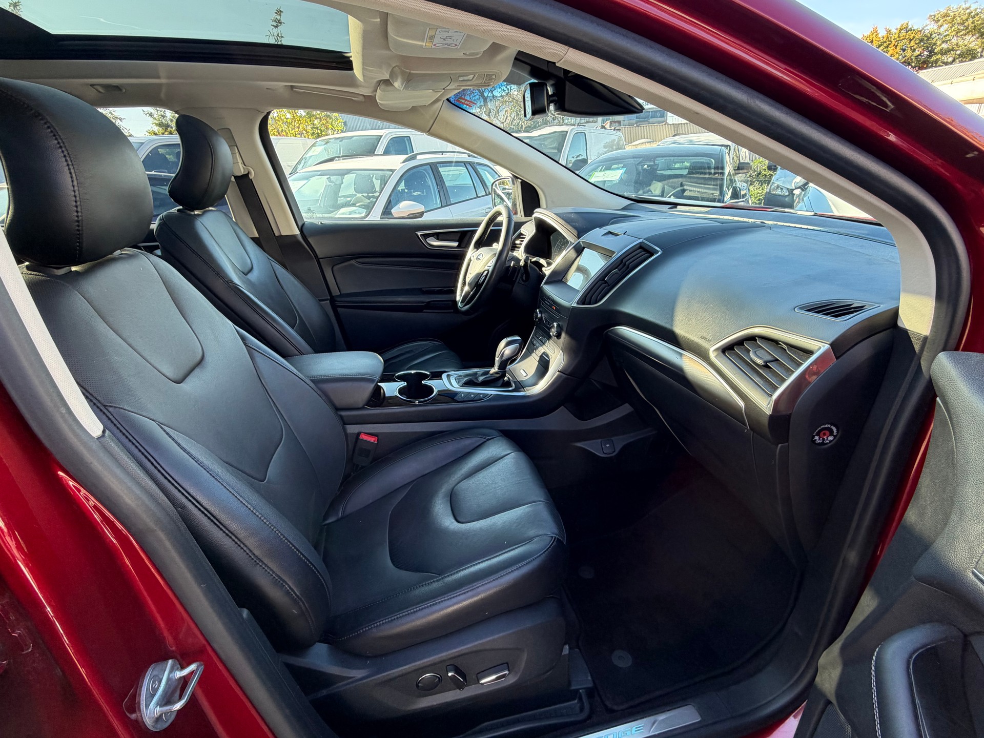 FORD Edge 2.0 TDCi Titanium 4WD PowerShift-image-12