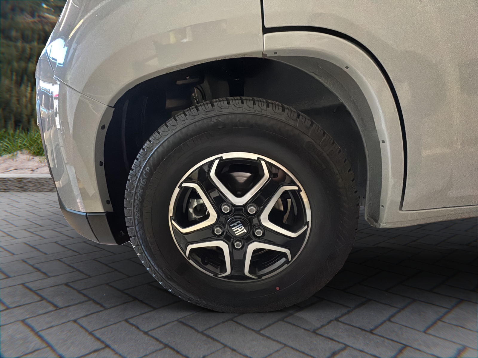 CHALLENGER V210 Sport Edition-image-3