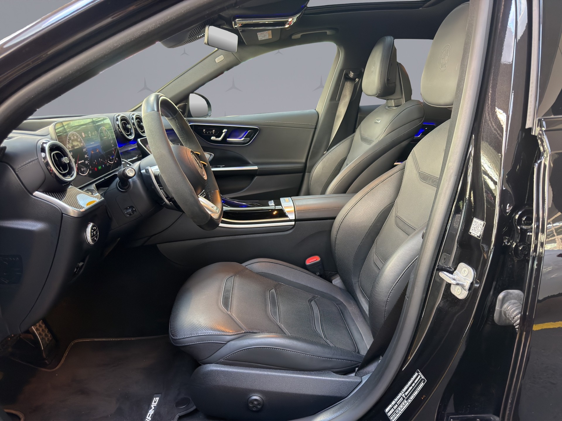 MERCEDES-BENZ C 63 AMG S E Performance-image-8