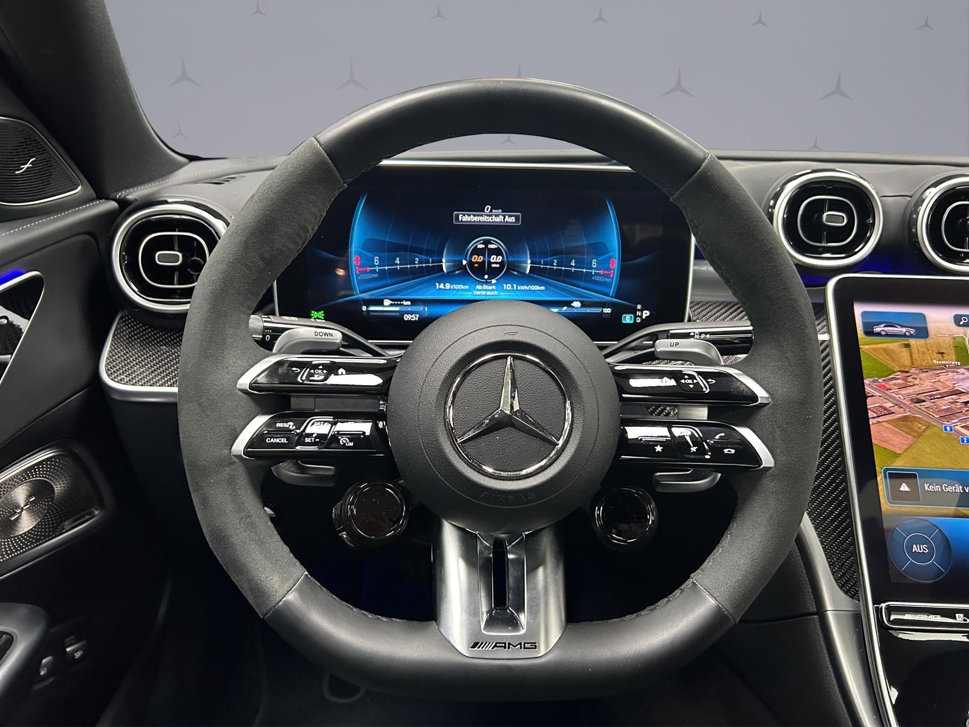 MERCEDES-BENZ C 63 AMG S E Performance-image-10