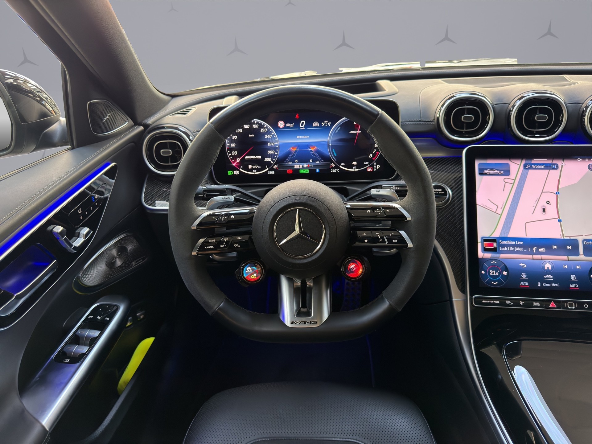 MERCEDES-BENZ C 63 AMG S E Performance-image-11