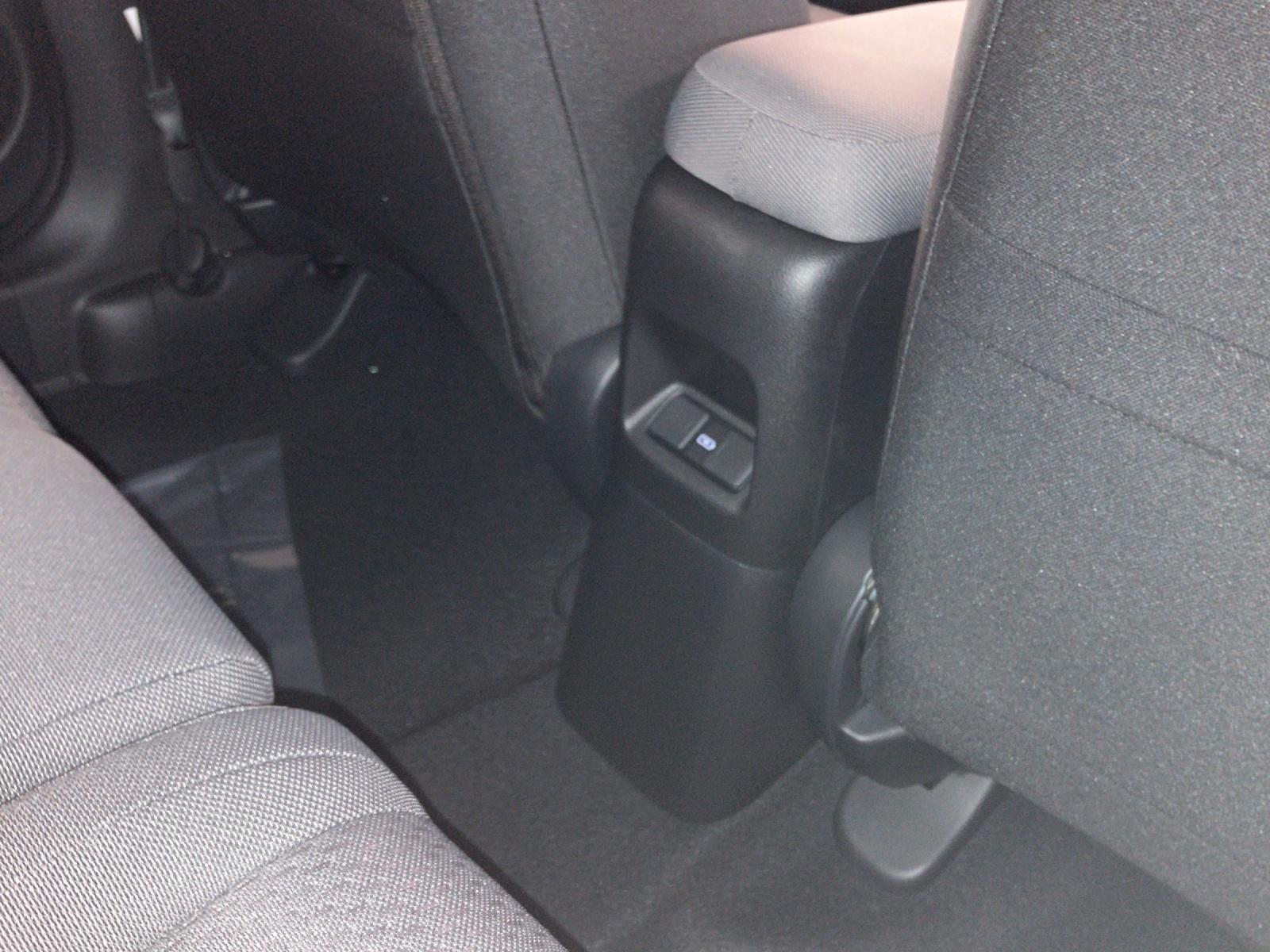 HONDA Jazz 1.5 i-MMD Crosstar Advance, Leasing Aktion 1.9%-image-11