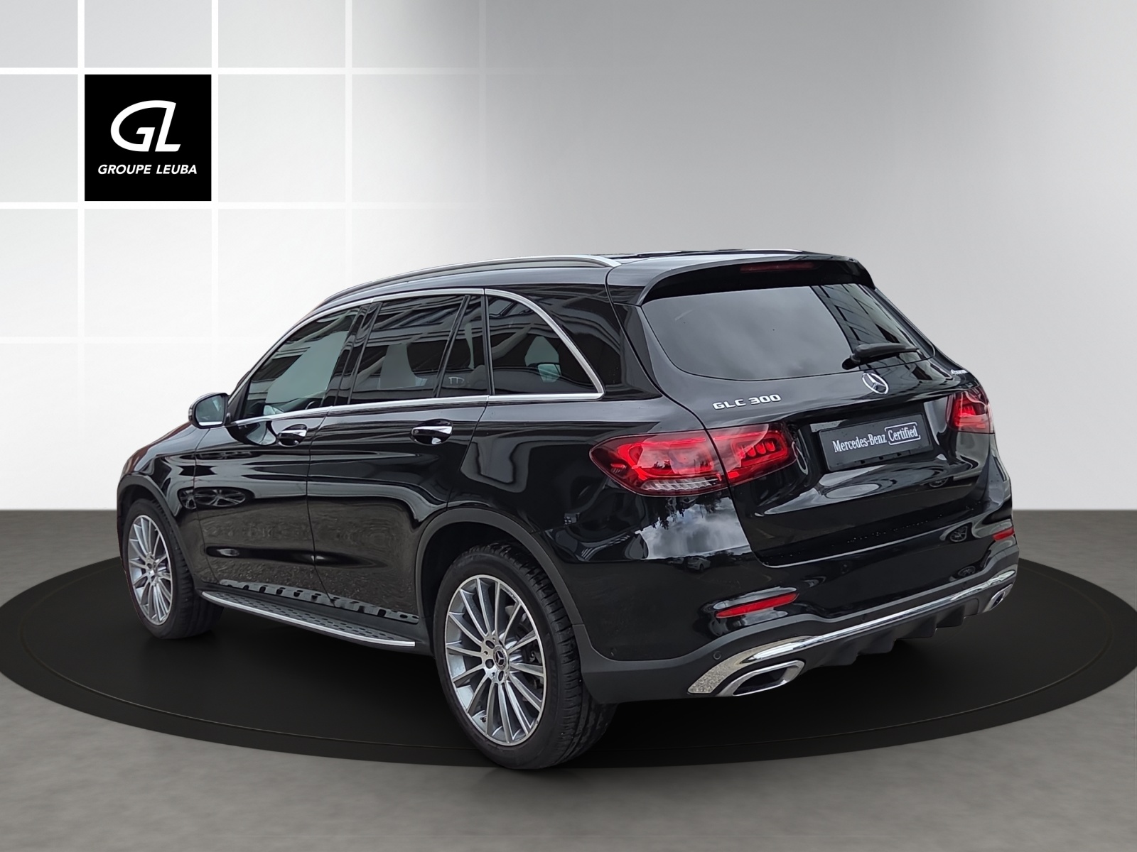 Image MERCEDES-BENZ GLC-300 GLC 300 AMG Line 4Matic 9G-Tronic