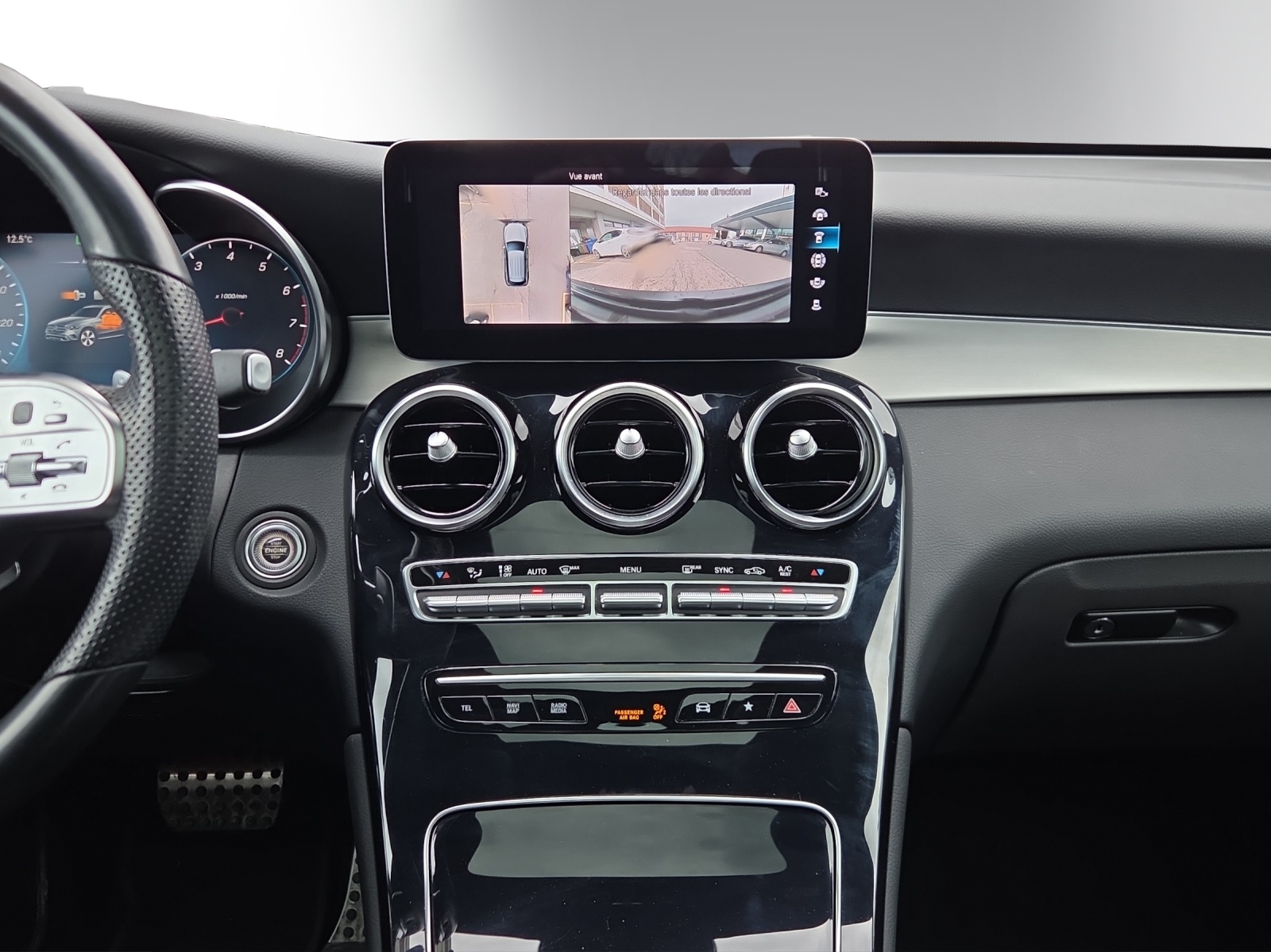 Image MERCEDES-BENZ GLC-300 GLC 300 AMG Line 4Matic 9G-Tronic