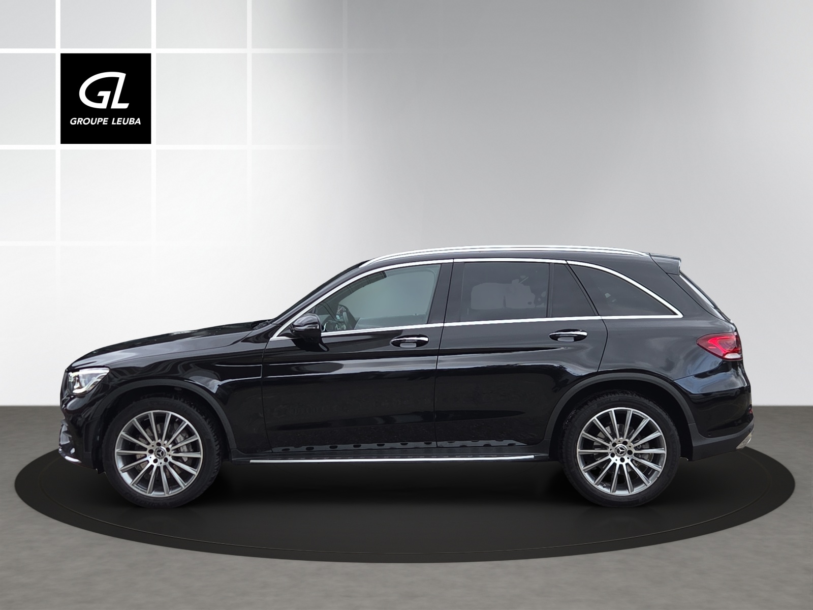 Image MERCEDES-BENZ GLC-300 GLC 300 AMG Line 4Matic 9G-Tronic