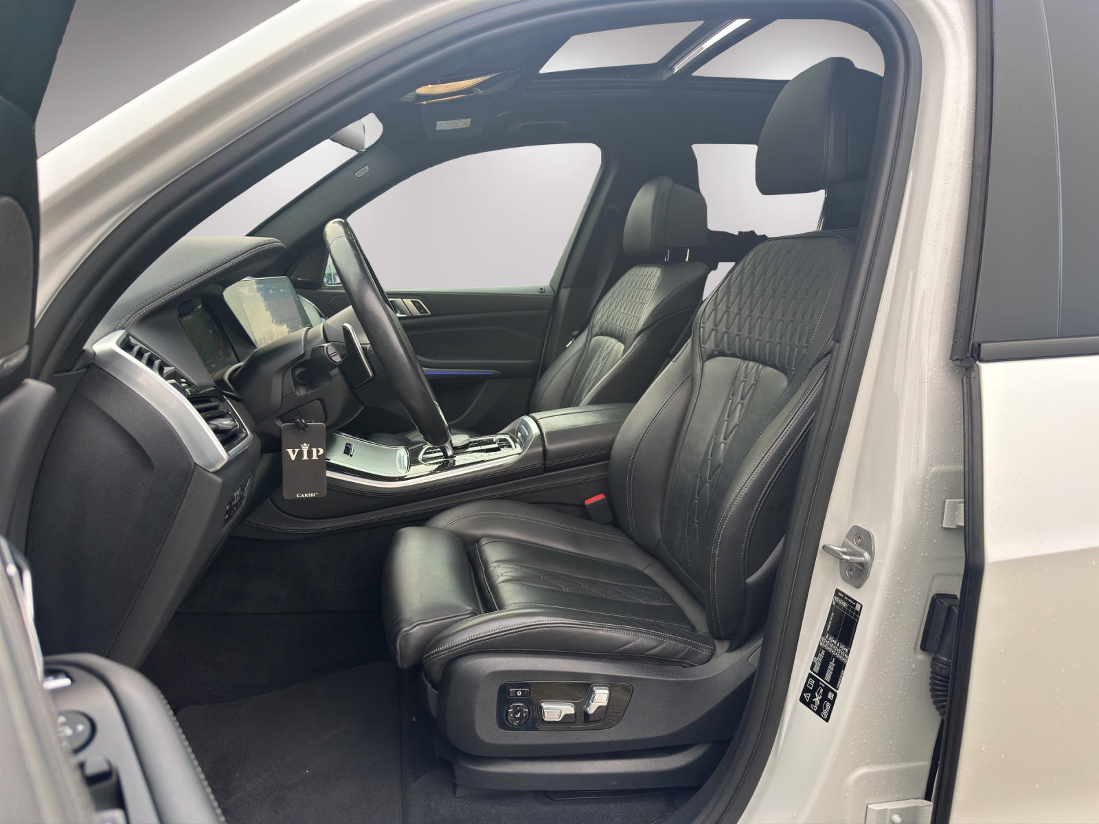 BMW X5 xDrive M50d Steptronic-image-9