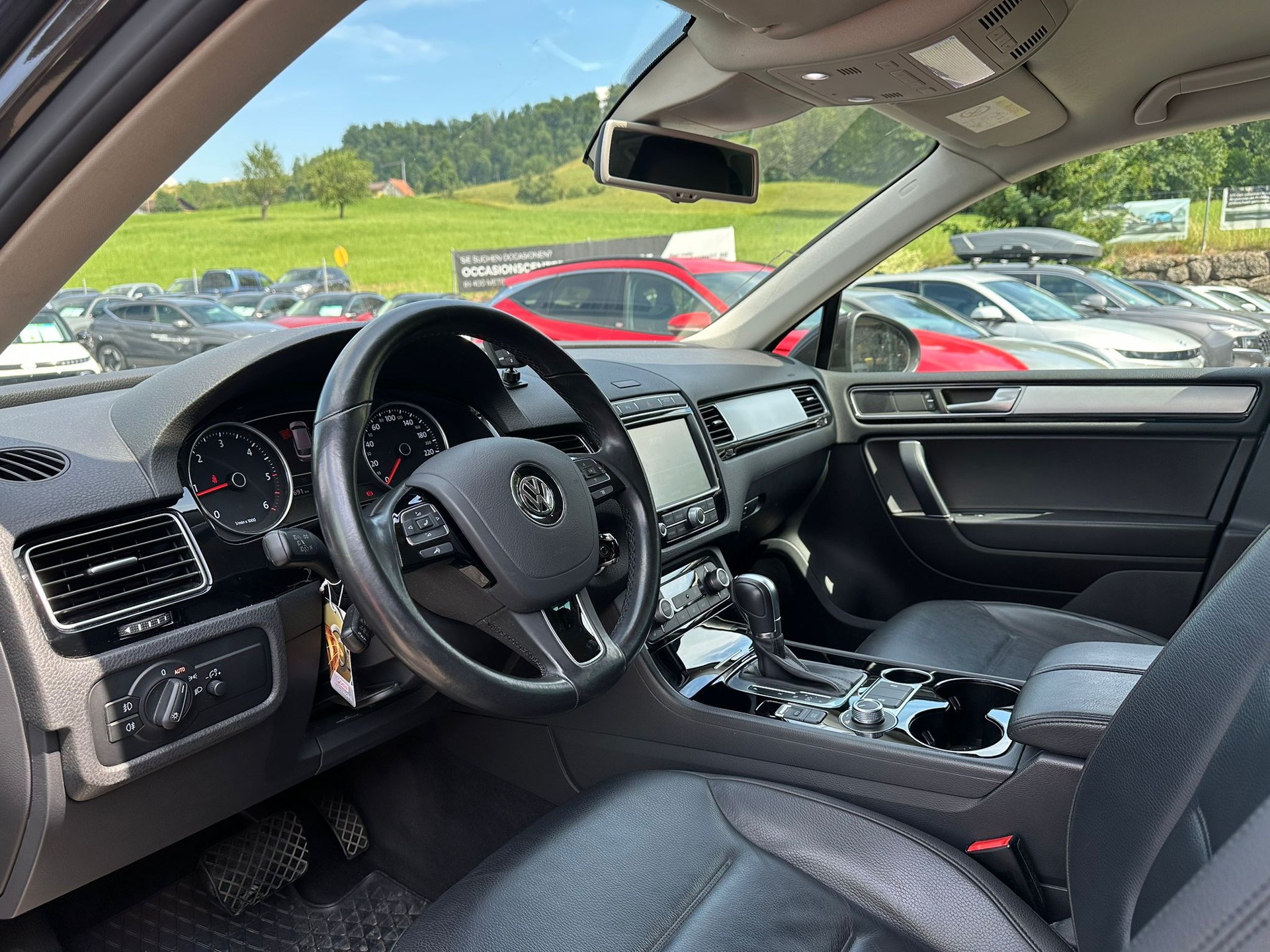 VW Touareg 3.0 TDI BMT Terrain Tech Tiptronic-image-9