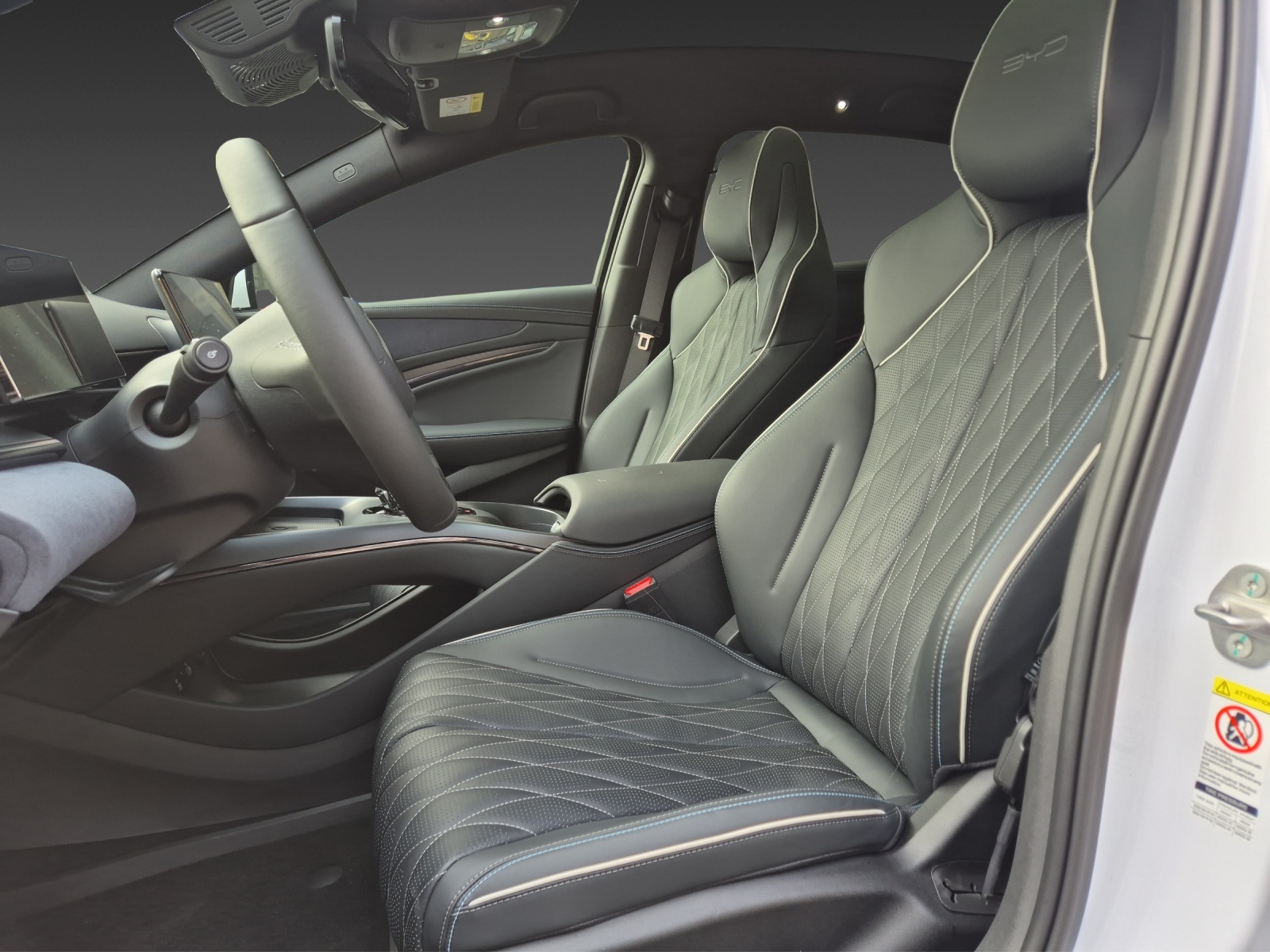 BYD Seal 82,2 kWh Design-image-12