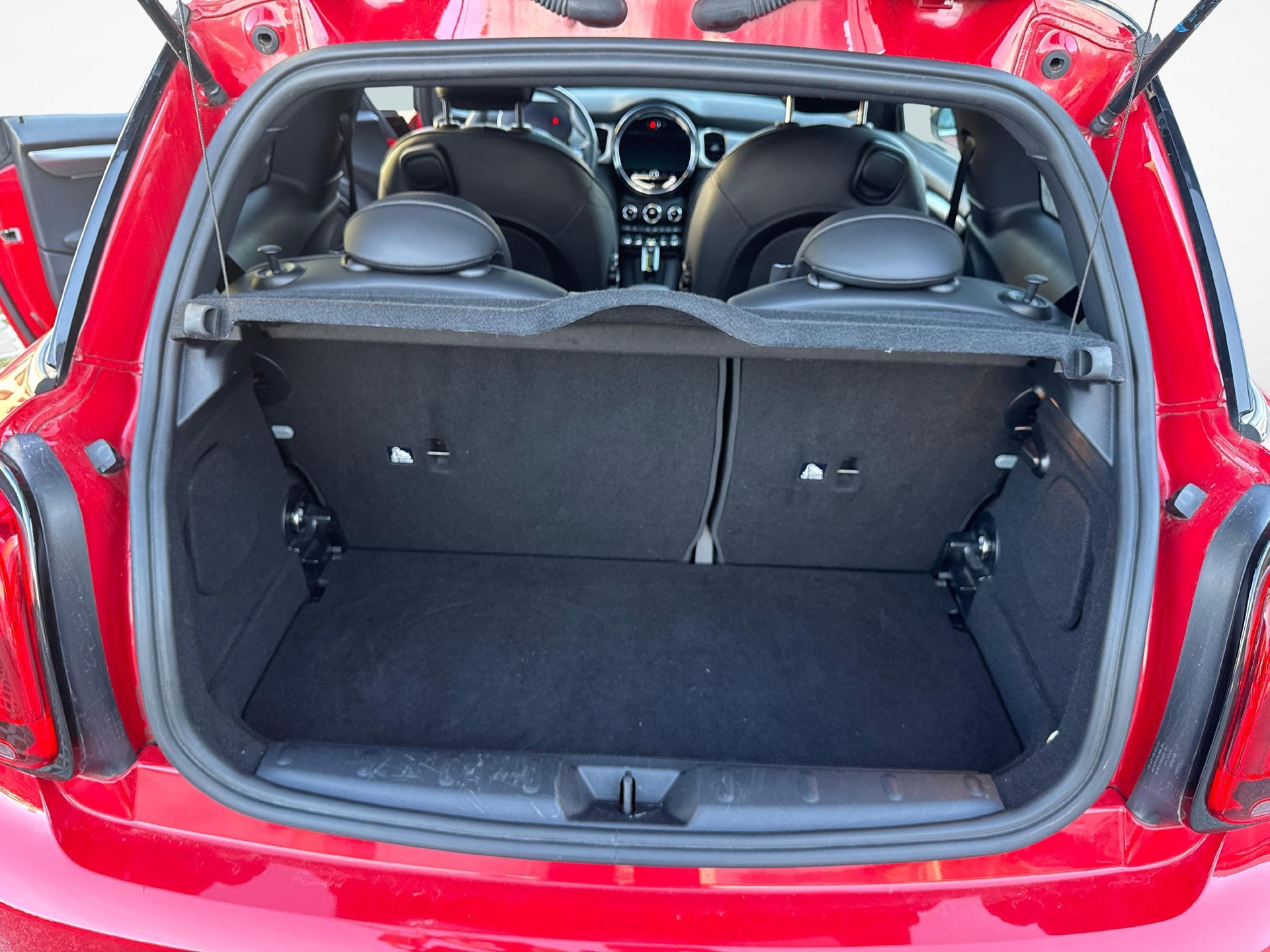 MINI F56 Cooper SE-image-21