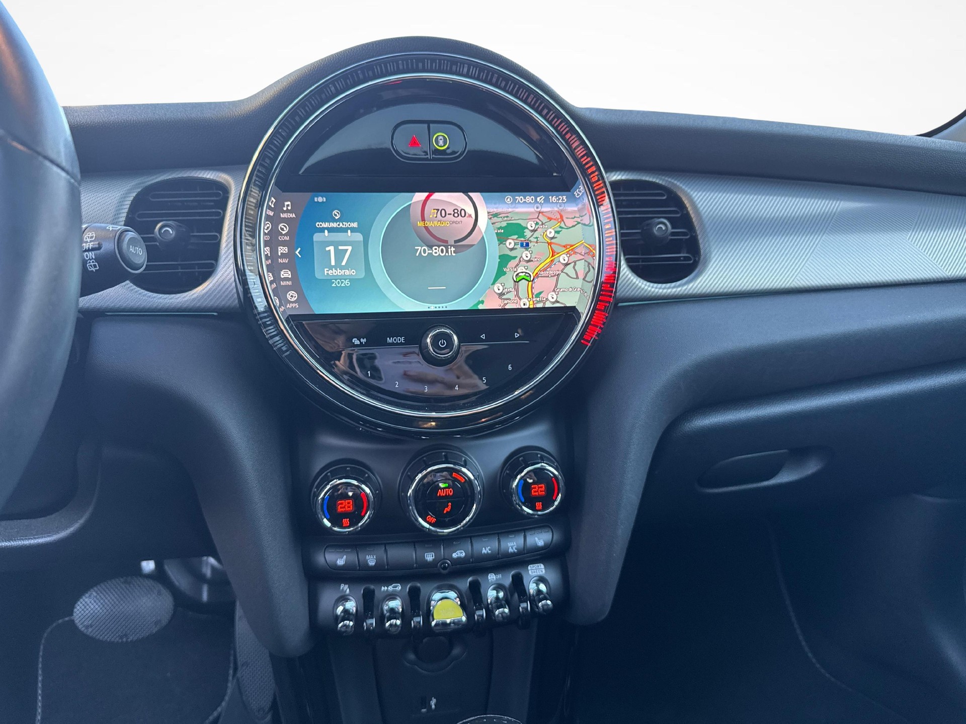 MINI F56 Cooper SE-image-16