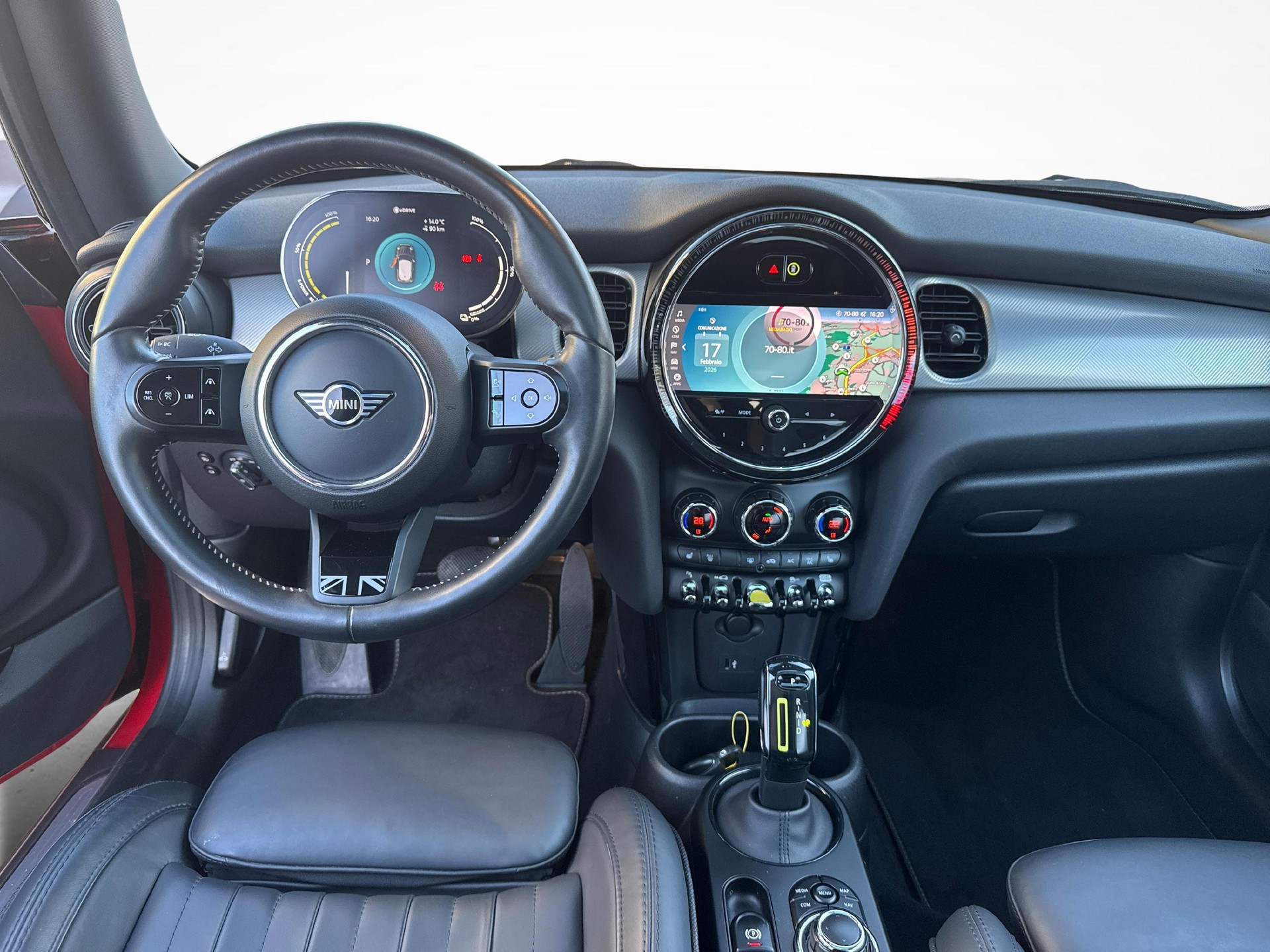 MINI F56 Cooper SE-image-15