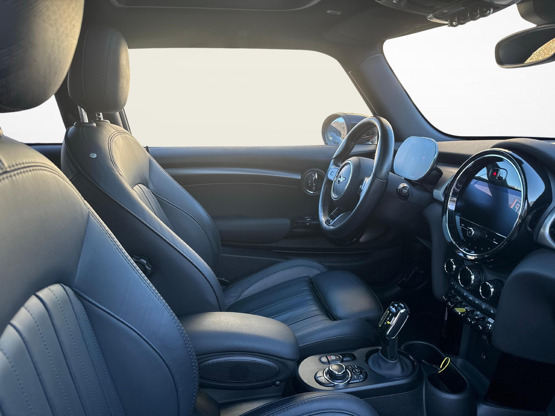 MINI F56 Cooper SE-image-18