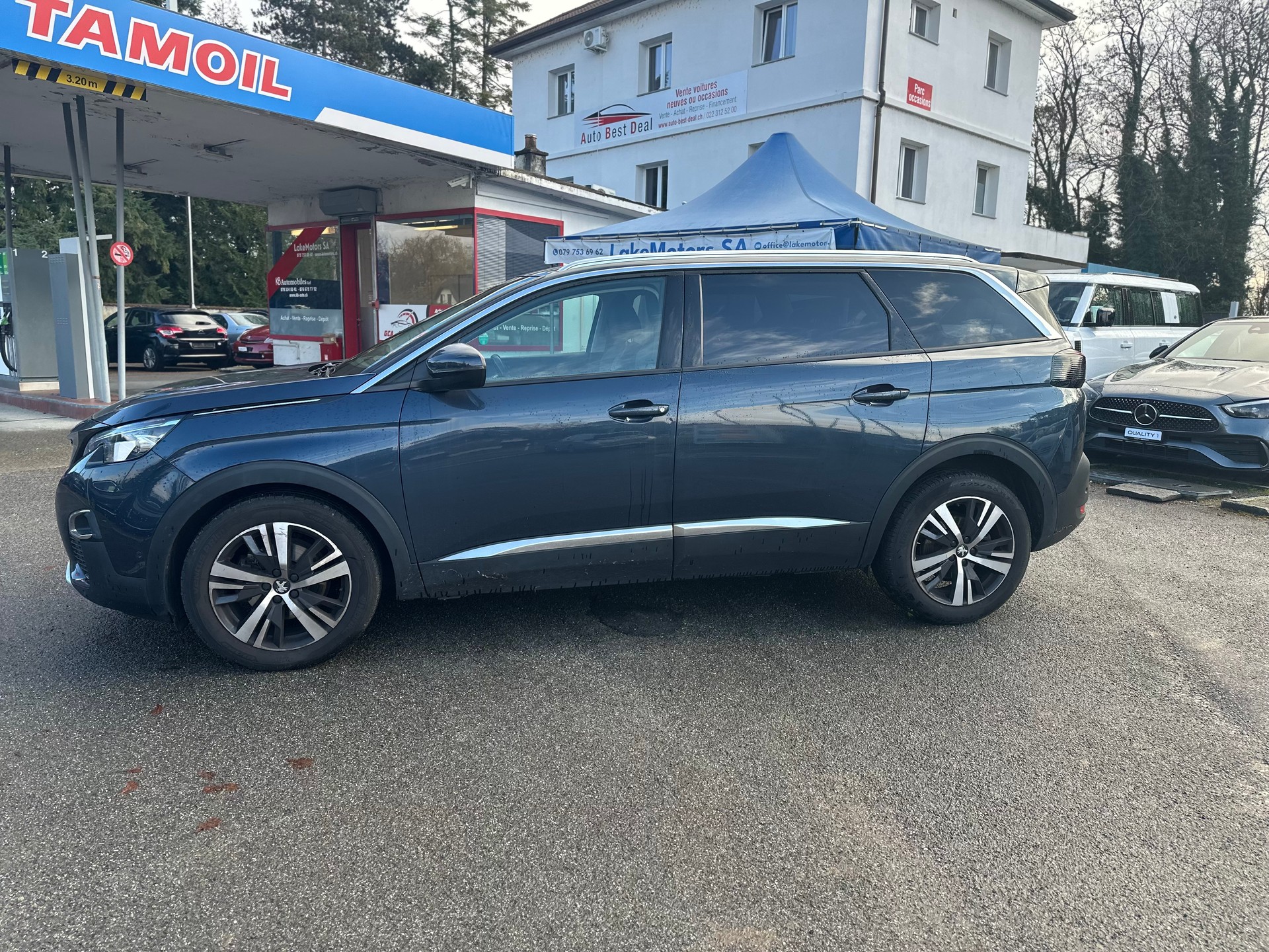PEUGEOT 5008 1.6 THP Allure EAT-image-3