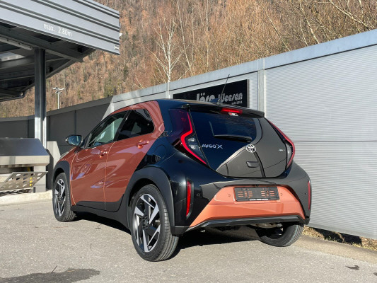 TOYOTA Aygo X 1.5 Sty. e-CVT Tr.-image-3