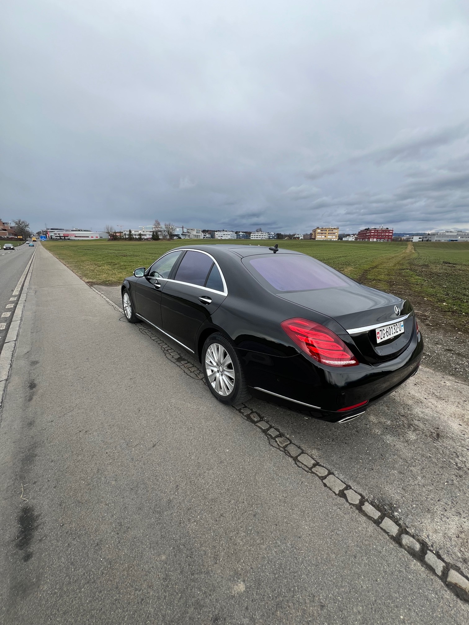 MERCEDES-BENZ S 500 L 4Matic 7G-Tronic-image-3