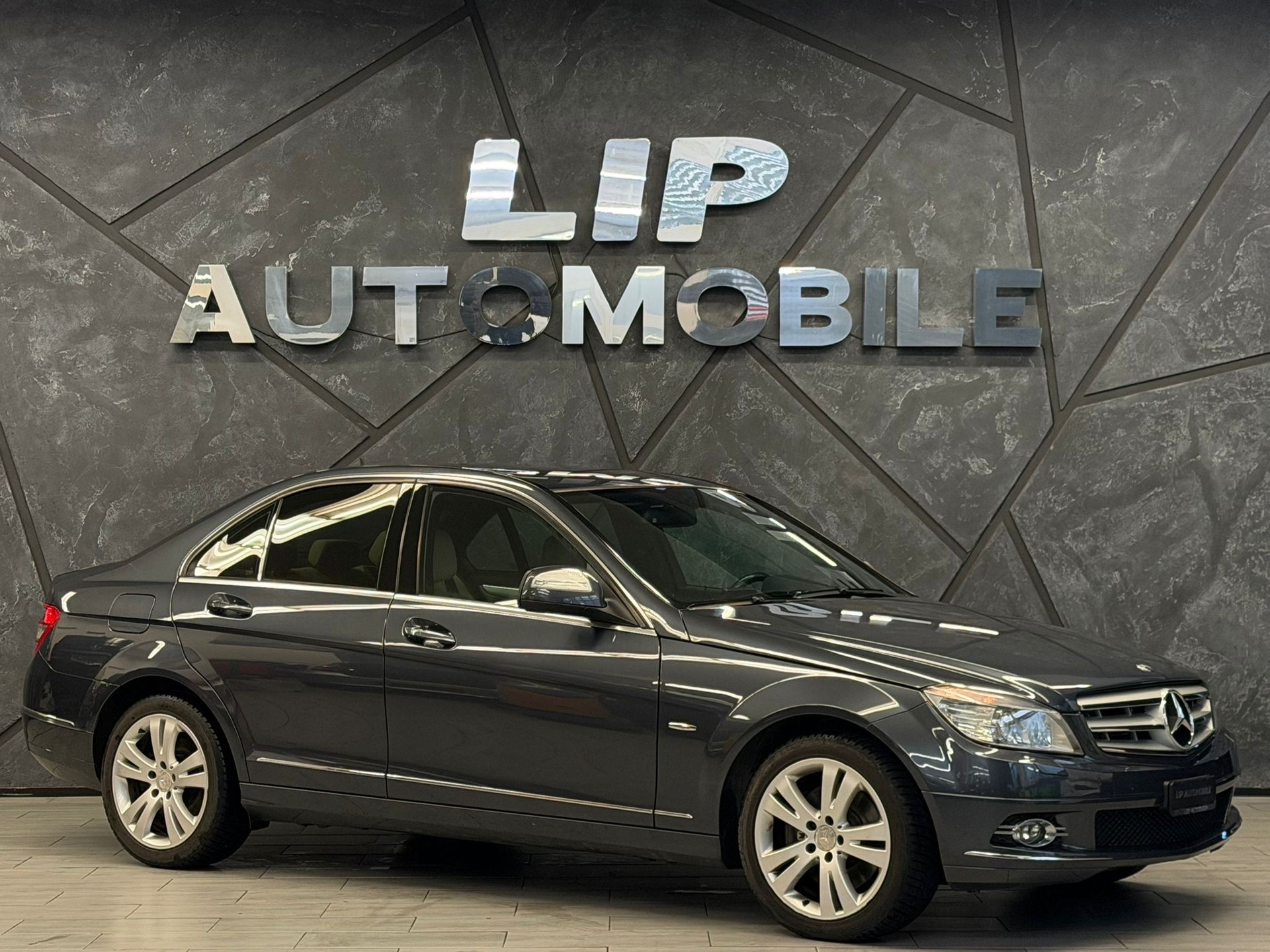 MERCEDES-BENZ C 350 CDI (320 CDI) Avantgarde 4Matic 7G-Tronic-image-2