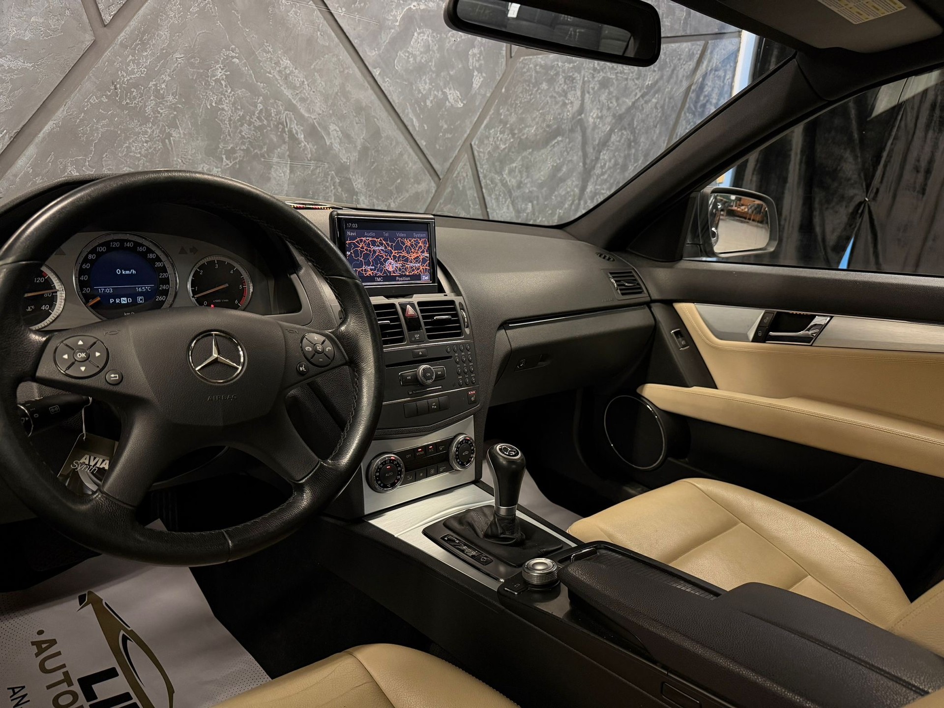 MERCEDES-BENZ C 350 CDI (320 CDI) Avantgarde 4Matic 7G-Tronic-image-9