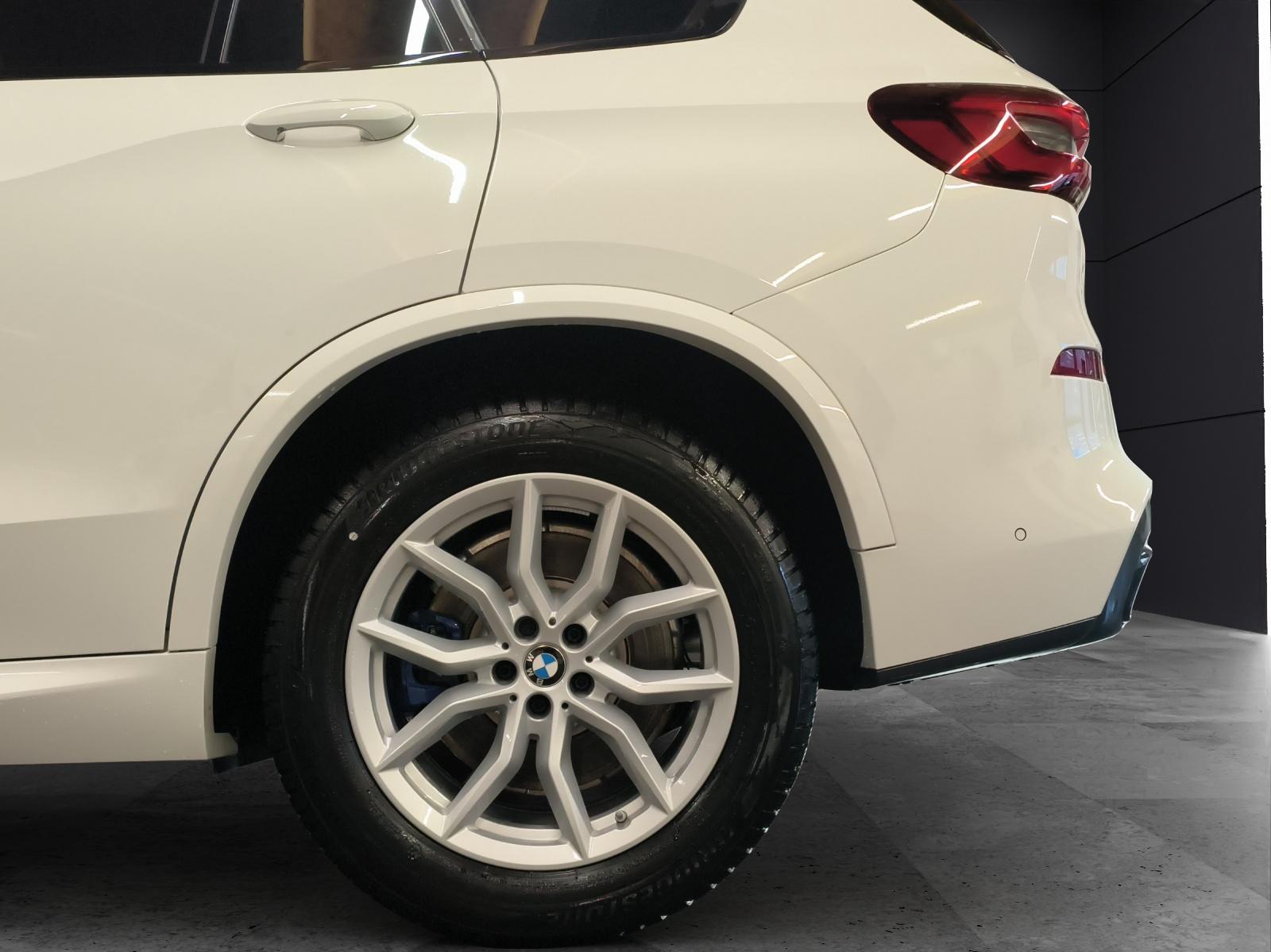BMW X5 45e xDrive SAG-image-9