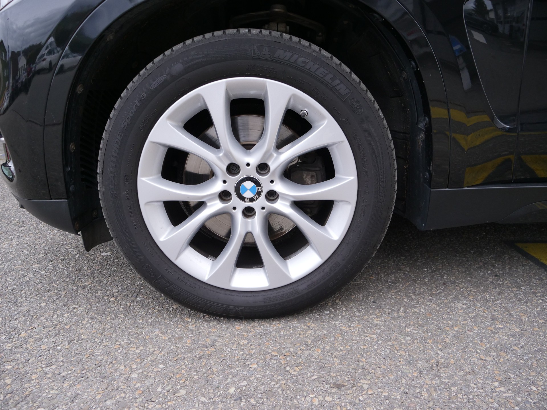 BMW X5 xDrive 40d Steptronic-image-25