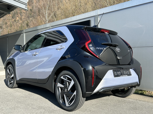 TOYOTA Aygo X 1.5 Sty. e-CVT Tr.-image-3