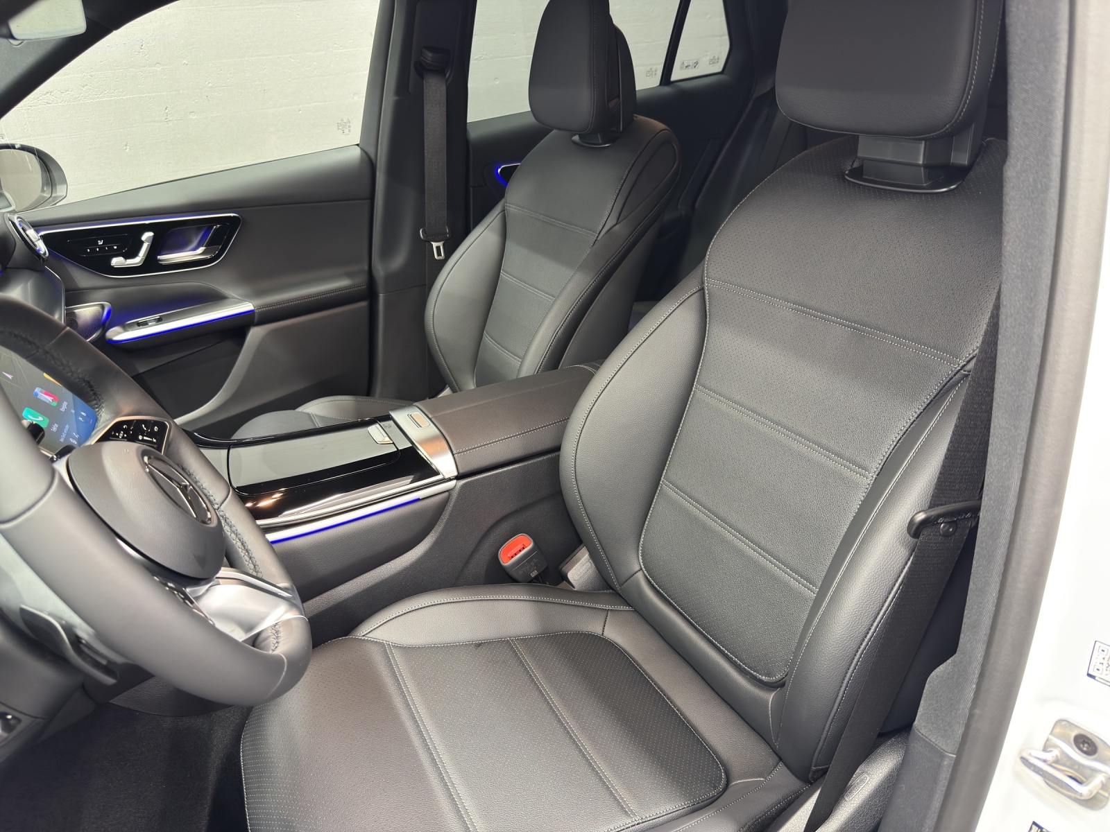 MERCEDES-BENZ GLC 220 d Avantgarde 4Matic-image-13