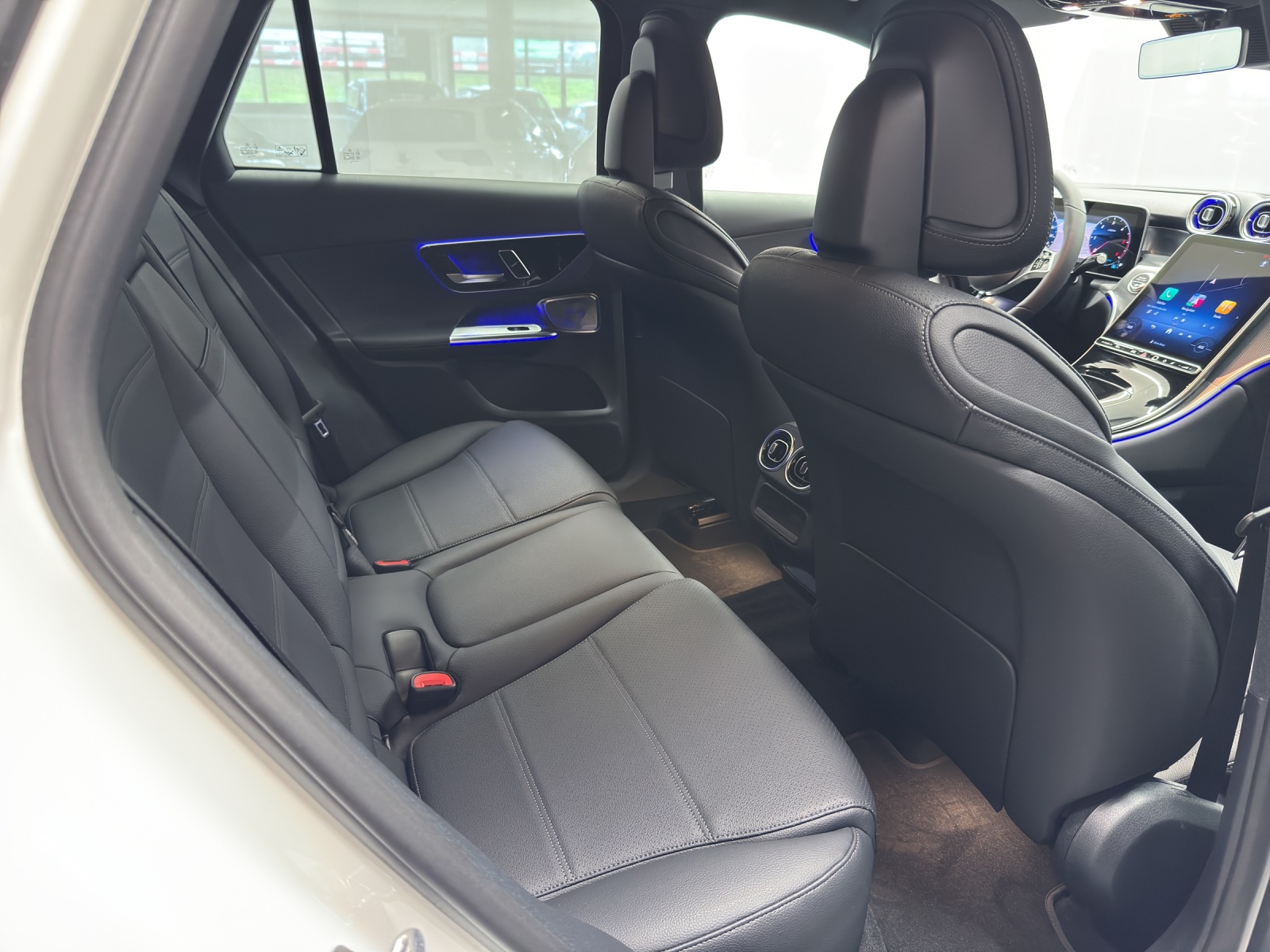 MERCEDES-BENZ GLC 220 d Avantgarde 4Matic-image-9