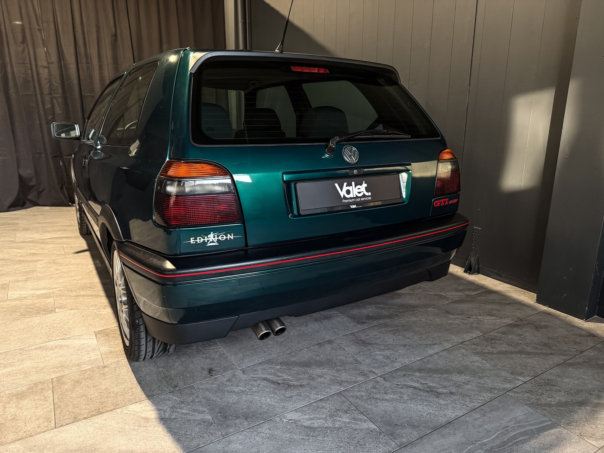 VW Golf 2000 GTI 16V Edition-image-8