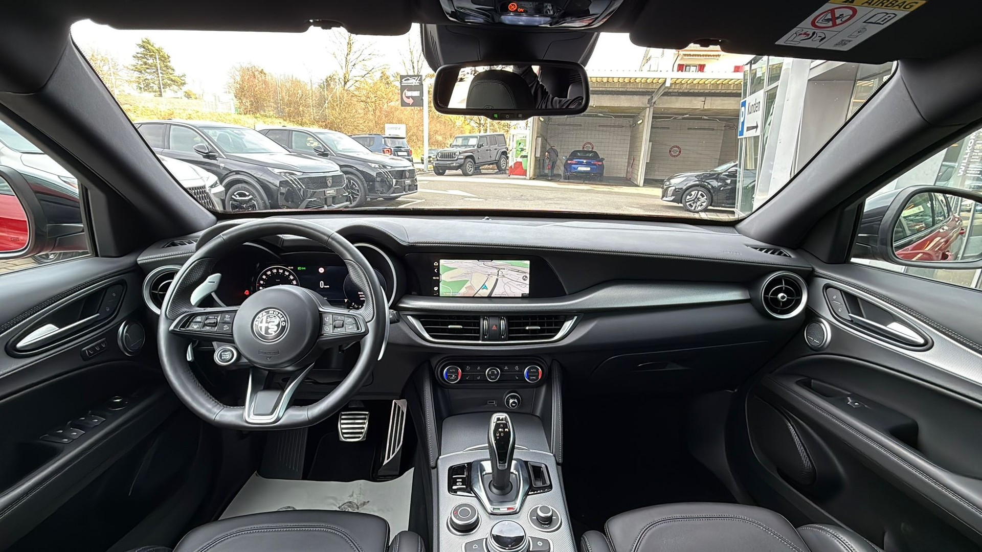 ALFA ROMEO Stelvio 2.0 Veloce Pack Premium Q4 AT8-image-7