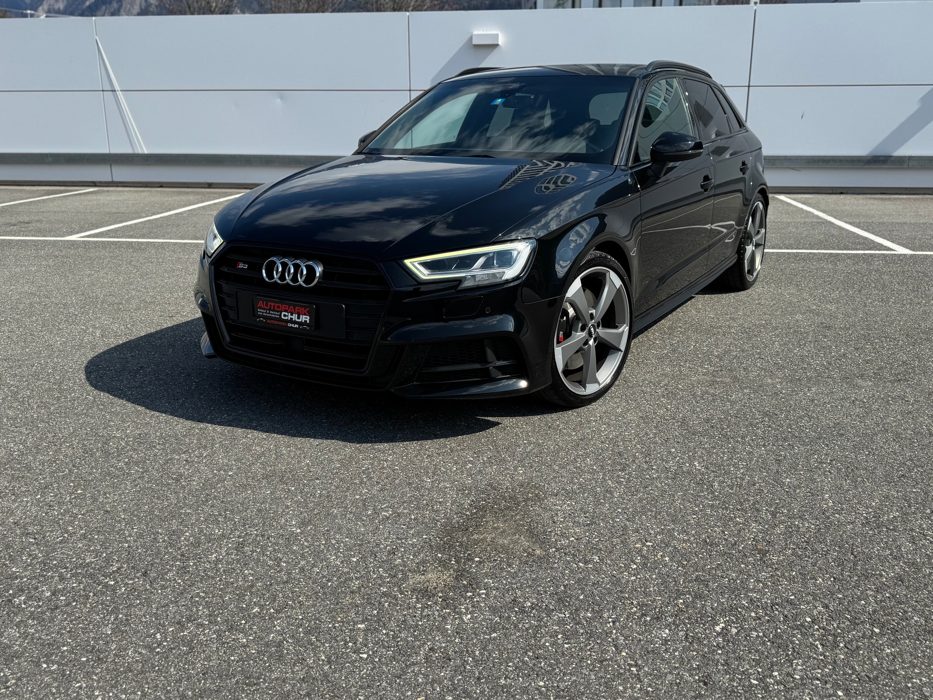 AUDI S3 Sportback 2.0 TFSI quattro S-tronic-image-0